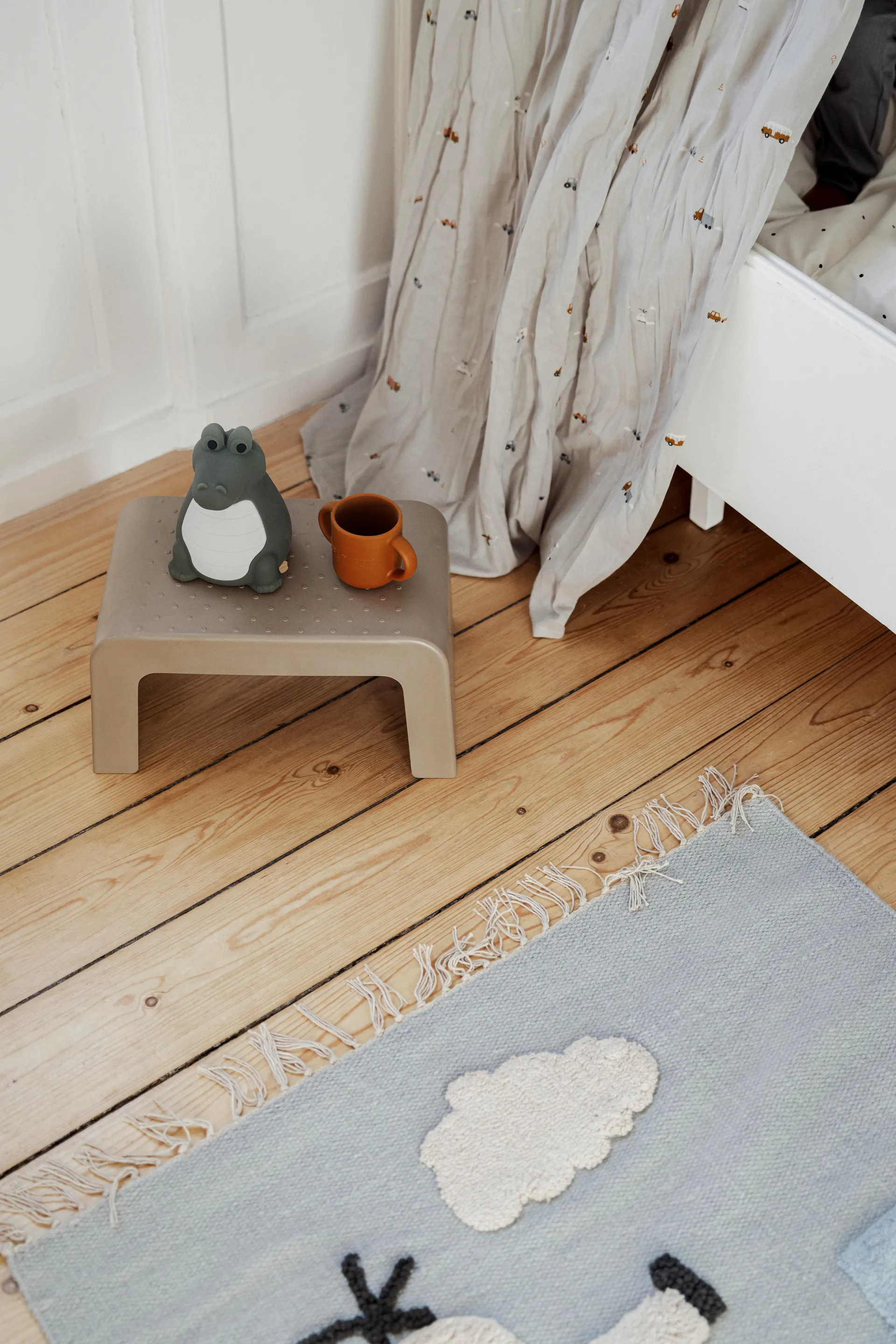 Ulla stool, Pale tuscany Liewood