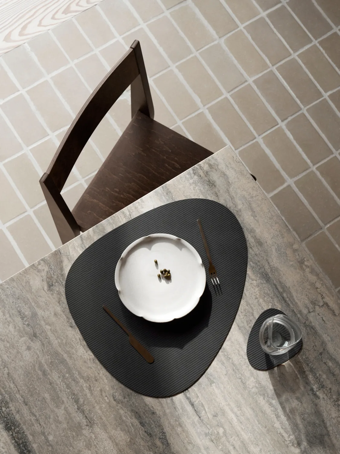 Corduroy coaster curve, Black LIND DNA