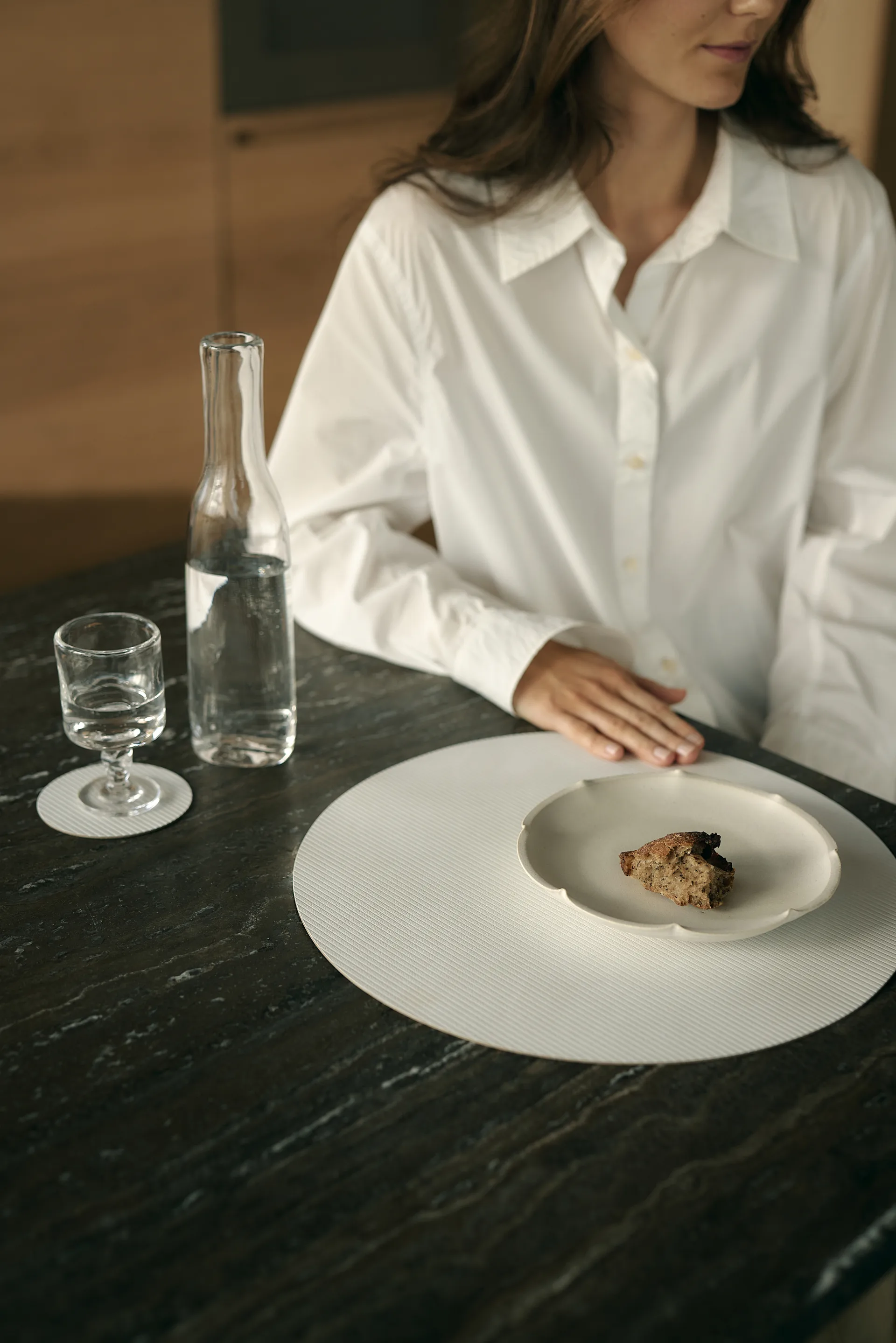 Corduroy placemat, Pure white, circle, L LIND DNA