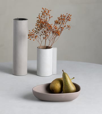 Curve Stoneware deep plate 19x22 cm - Warm Grey - LIND DNA