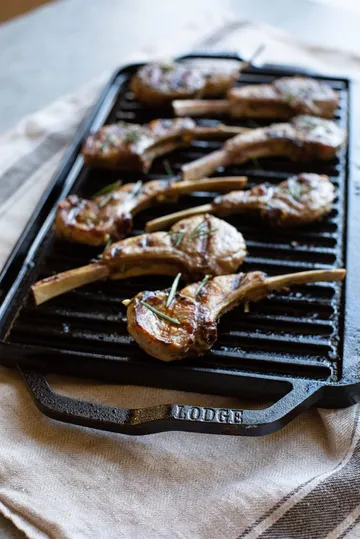 Chef collection reversible griddle and grill plate - 50x25 cm - Lodge