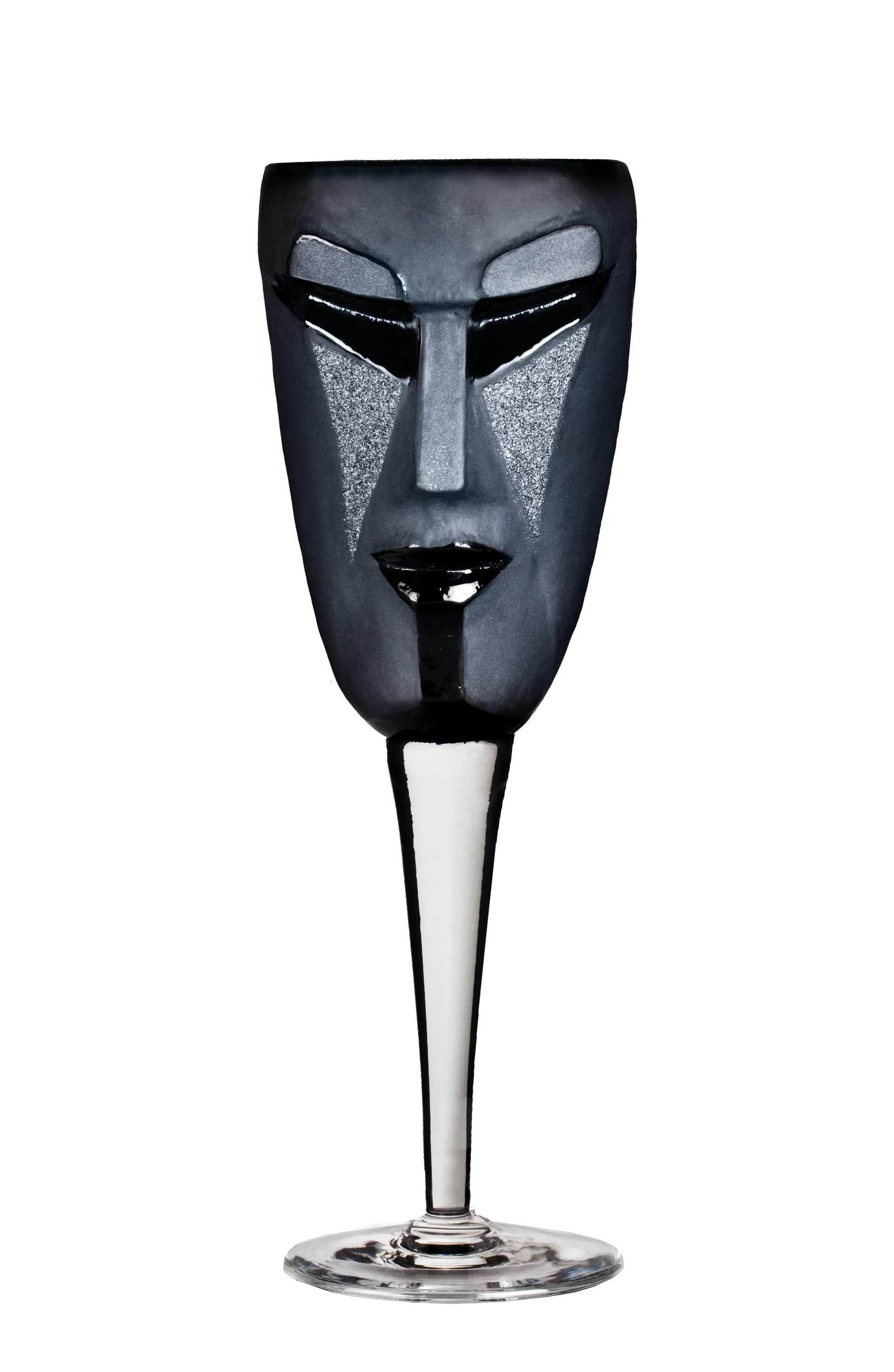 Kubik wine glass, black Målerås Glasbruk