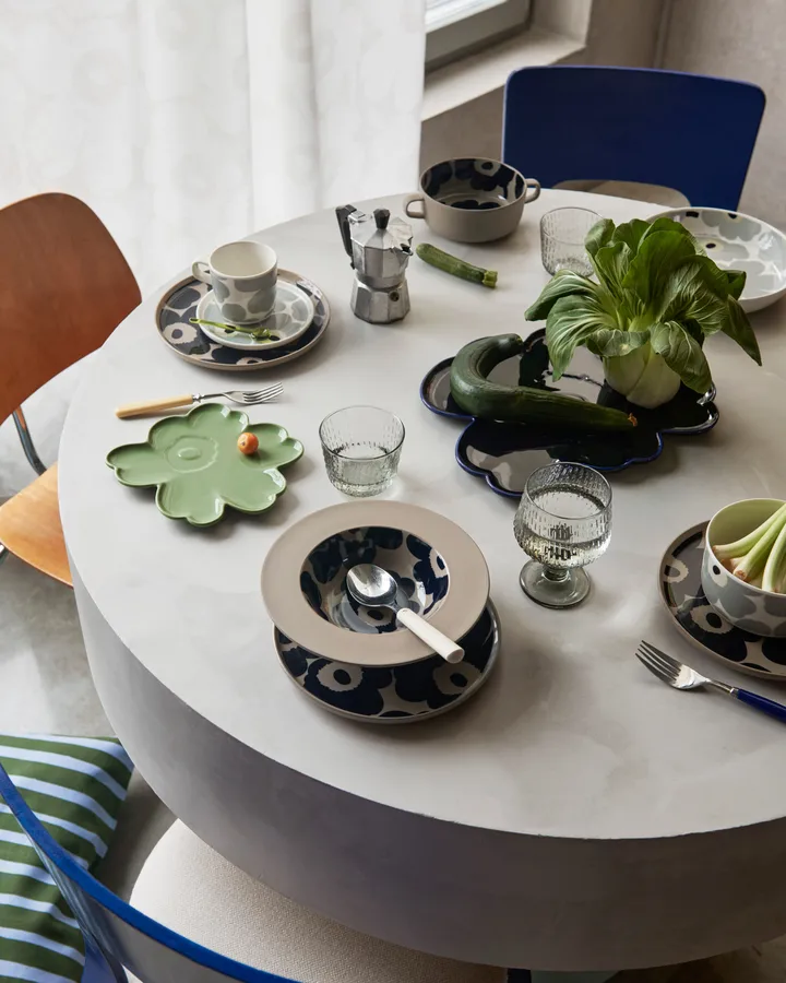Unikko serving dish 32 cm - Marimekko | KitchenTime