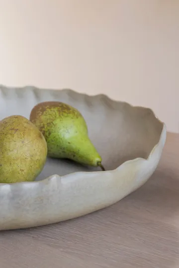 By Hand serving plate Ø37 cm - Straw - Mette Ditmer