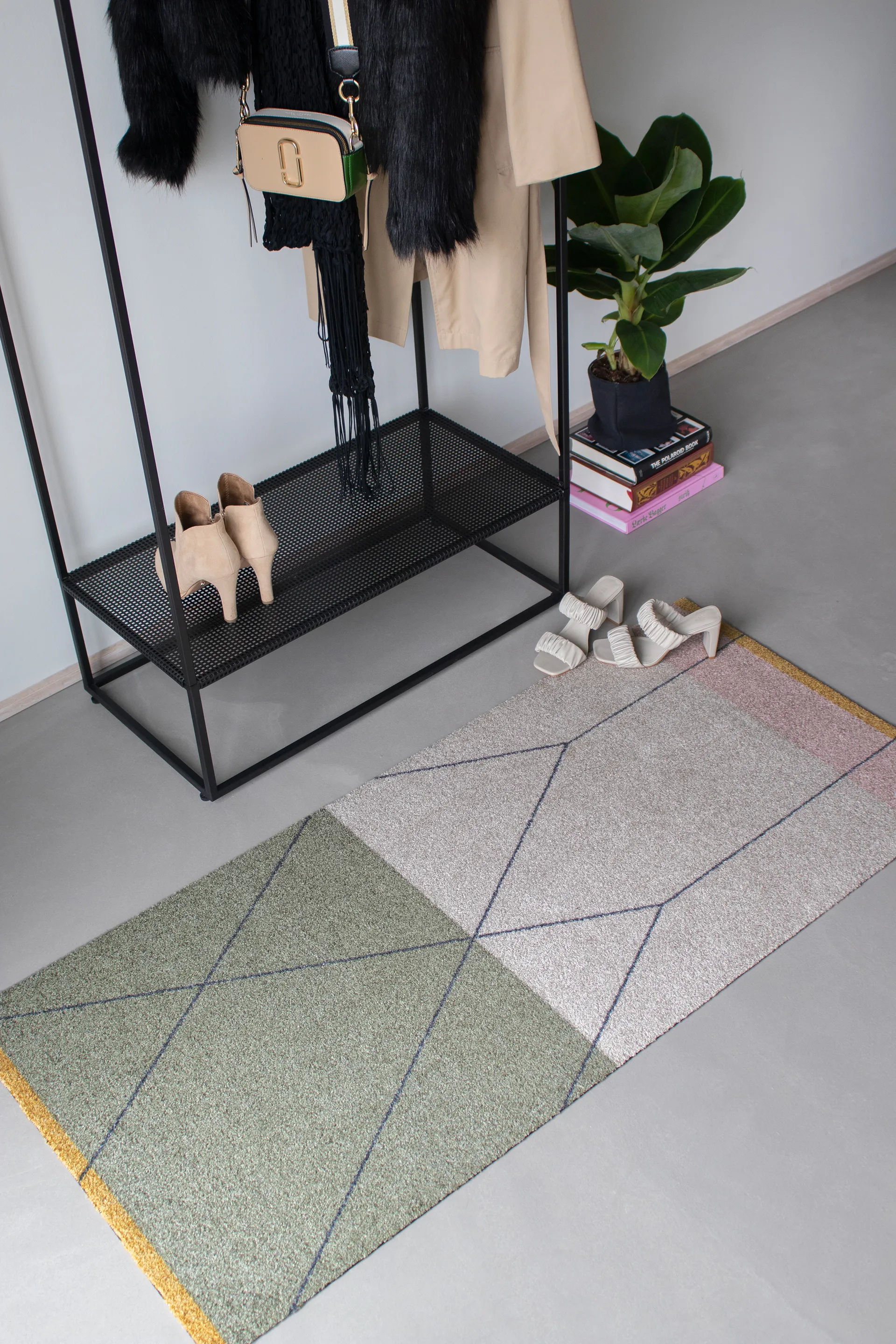 Linea rug allround, Thyme Mette Ditmer