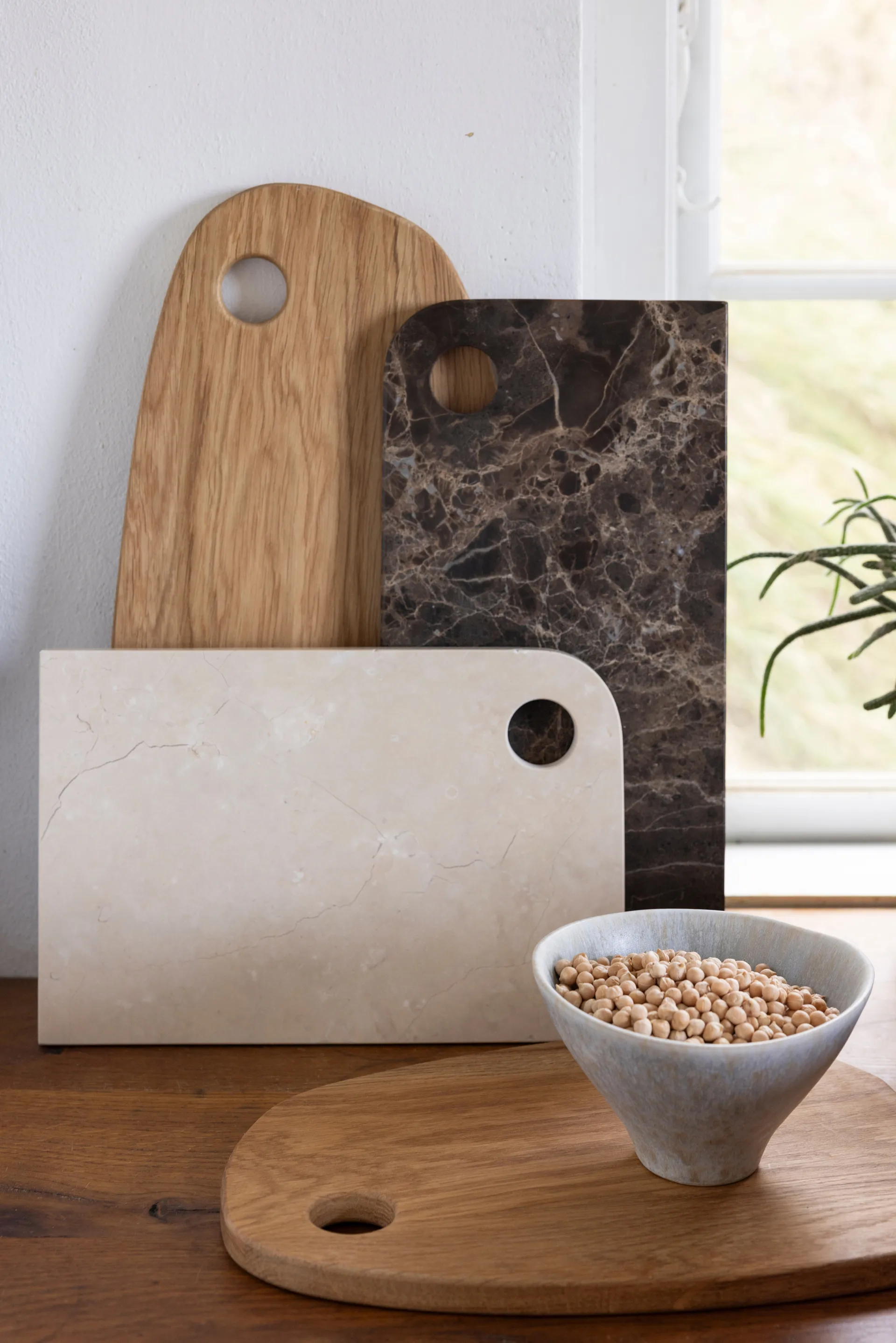 Marble serving tray medium 20x30 cm, Sand Mette Ditmer