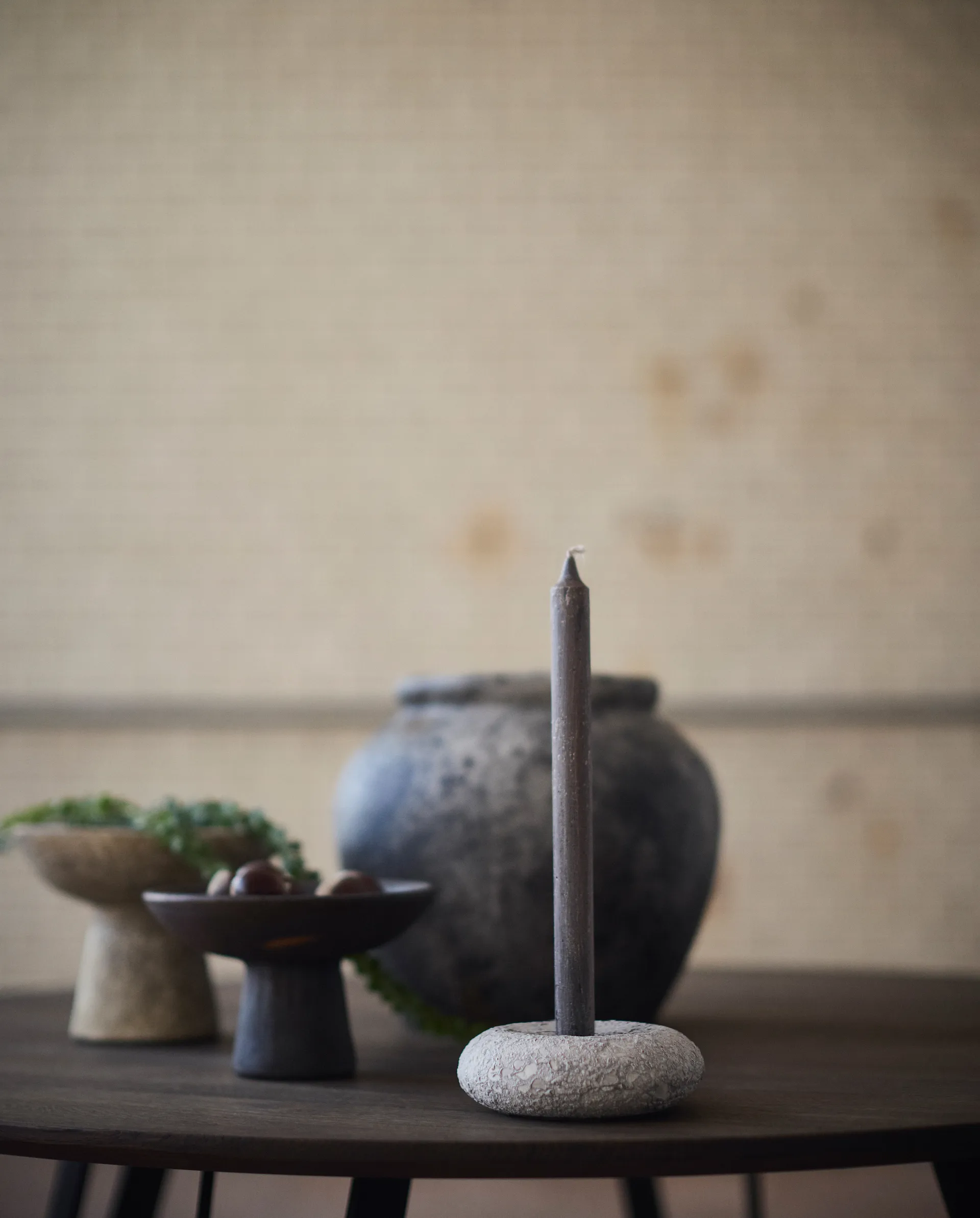 Luna candle holder, Grey, Ø13x4.8 cm MUUBS