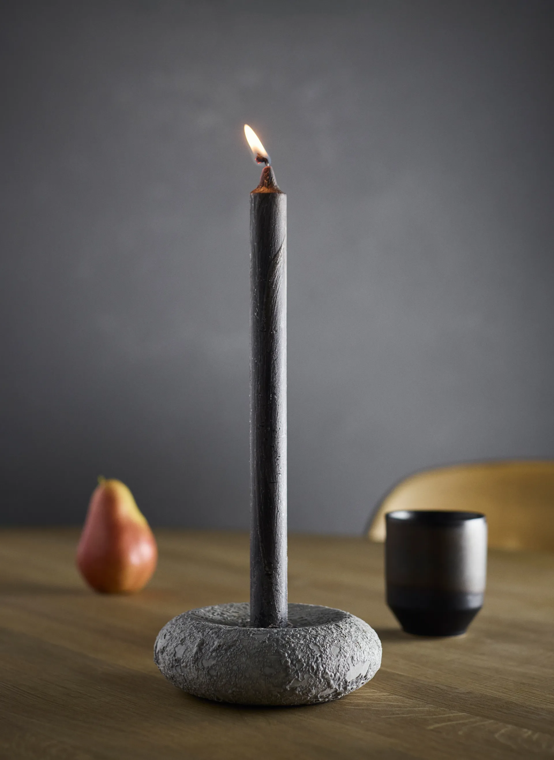 Luna candle holder, Grey, Ø13x4.8 cm MUUBS