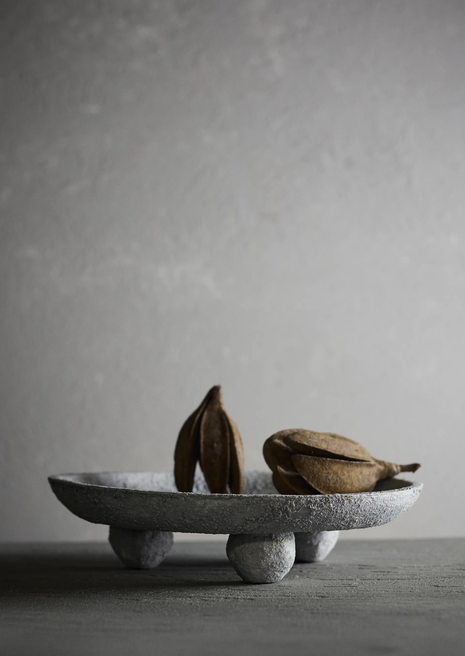 Luna tray, Grey, Ø34x8 cm MUUBS