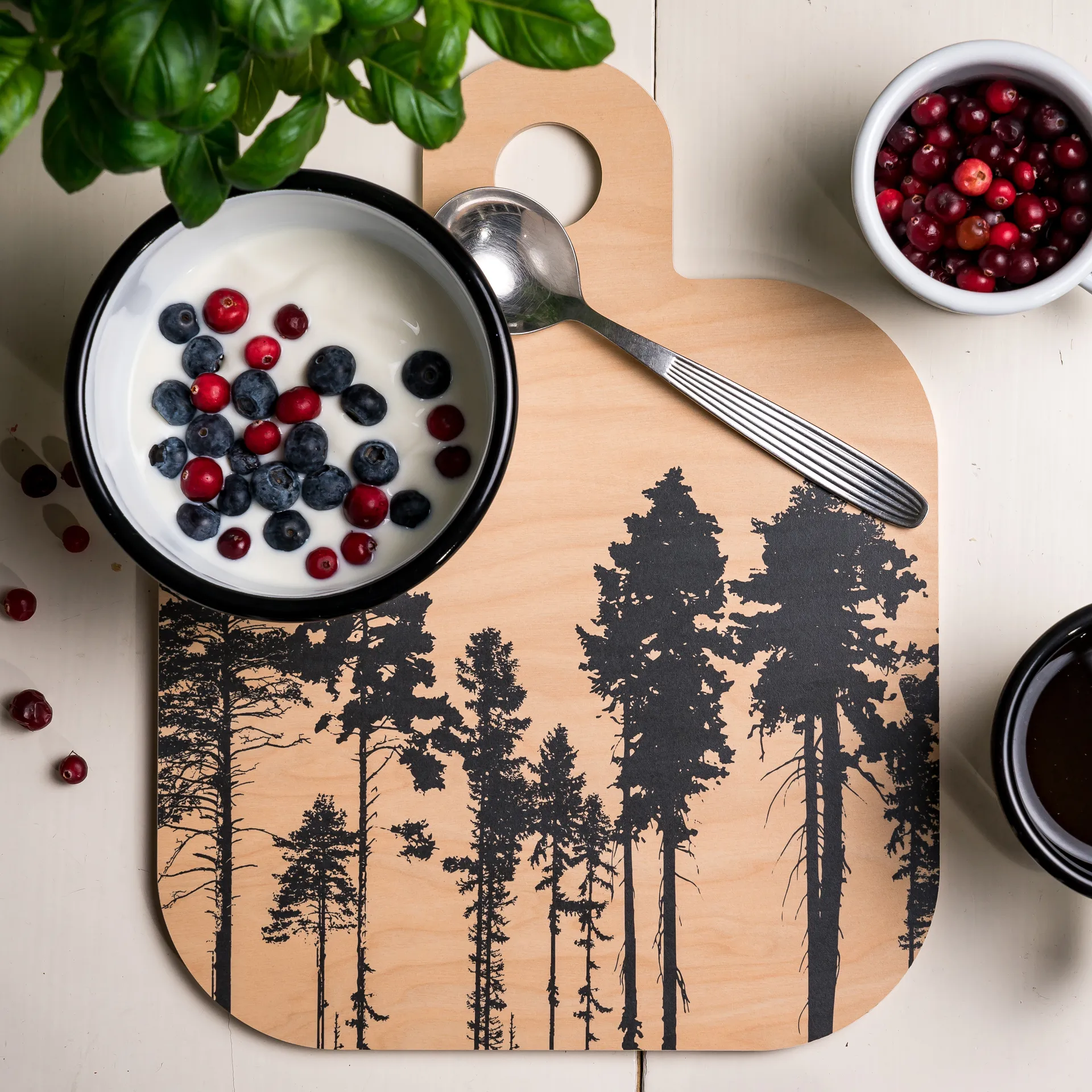 Forest cutting board 25x32 cm, Natural-black Muurla