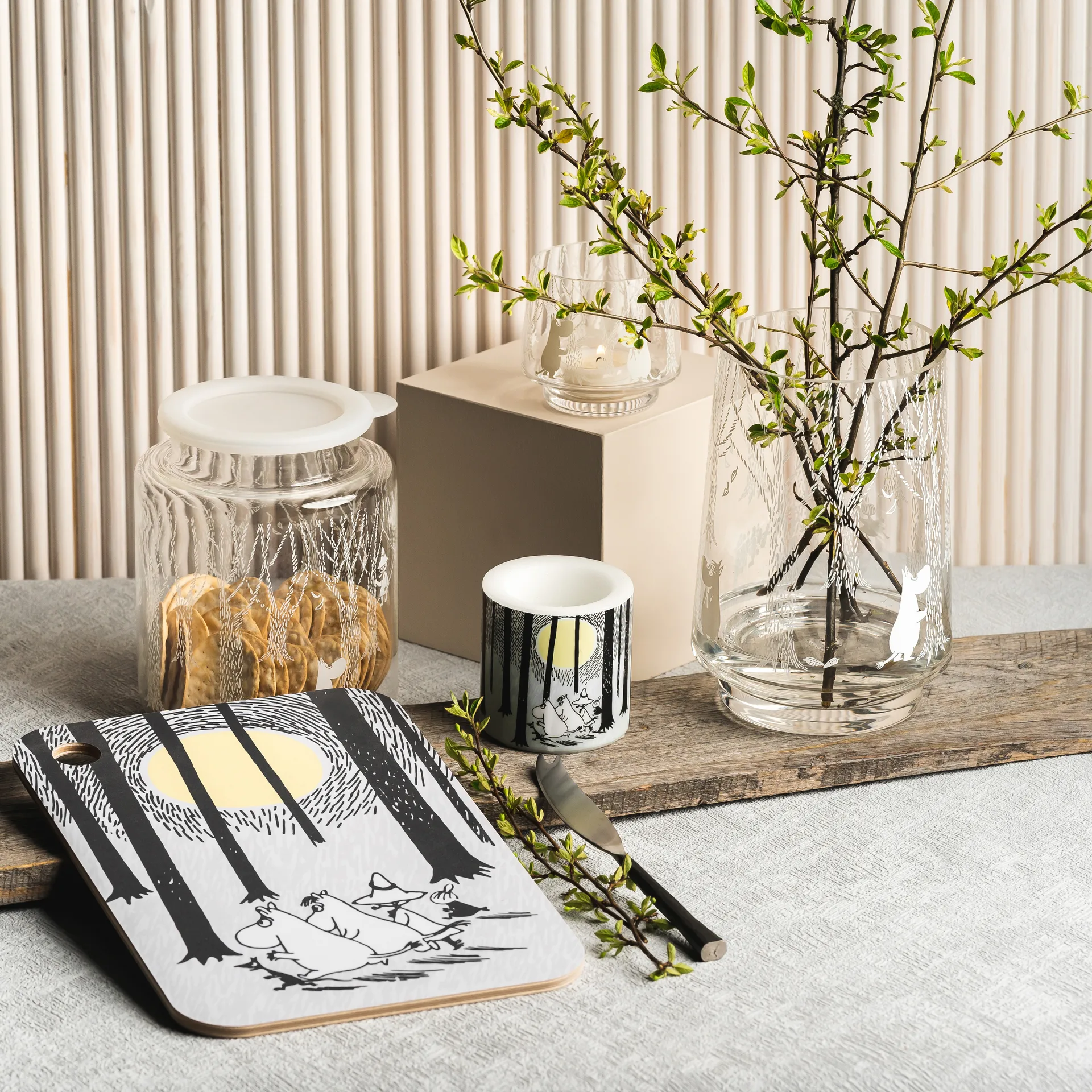 In the Woods glass jar with silicon lid 17 cm, clear-white Muurla