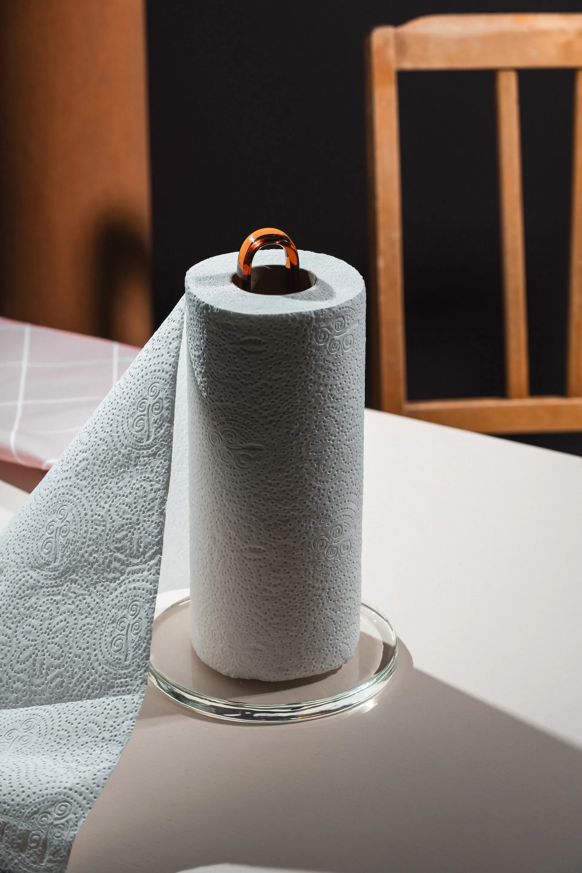 Loop kitchen paper holder 26 cm, Clear-amber Muurla