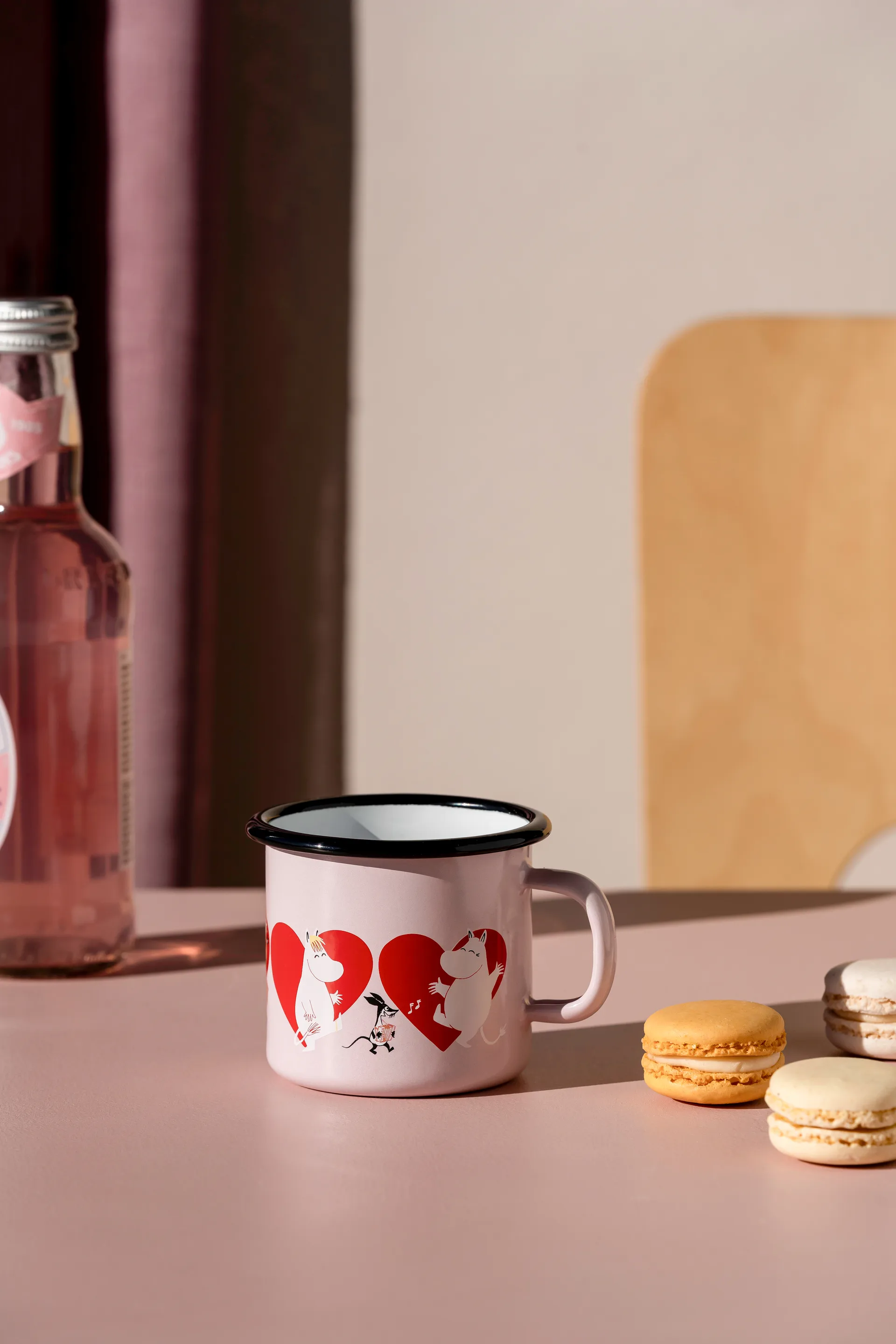 Moomin enamel mug 25 cl, Heart Muurla
