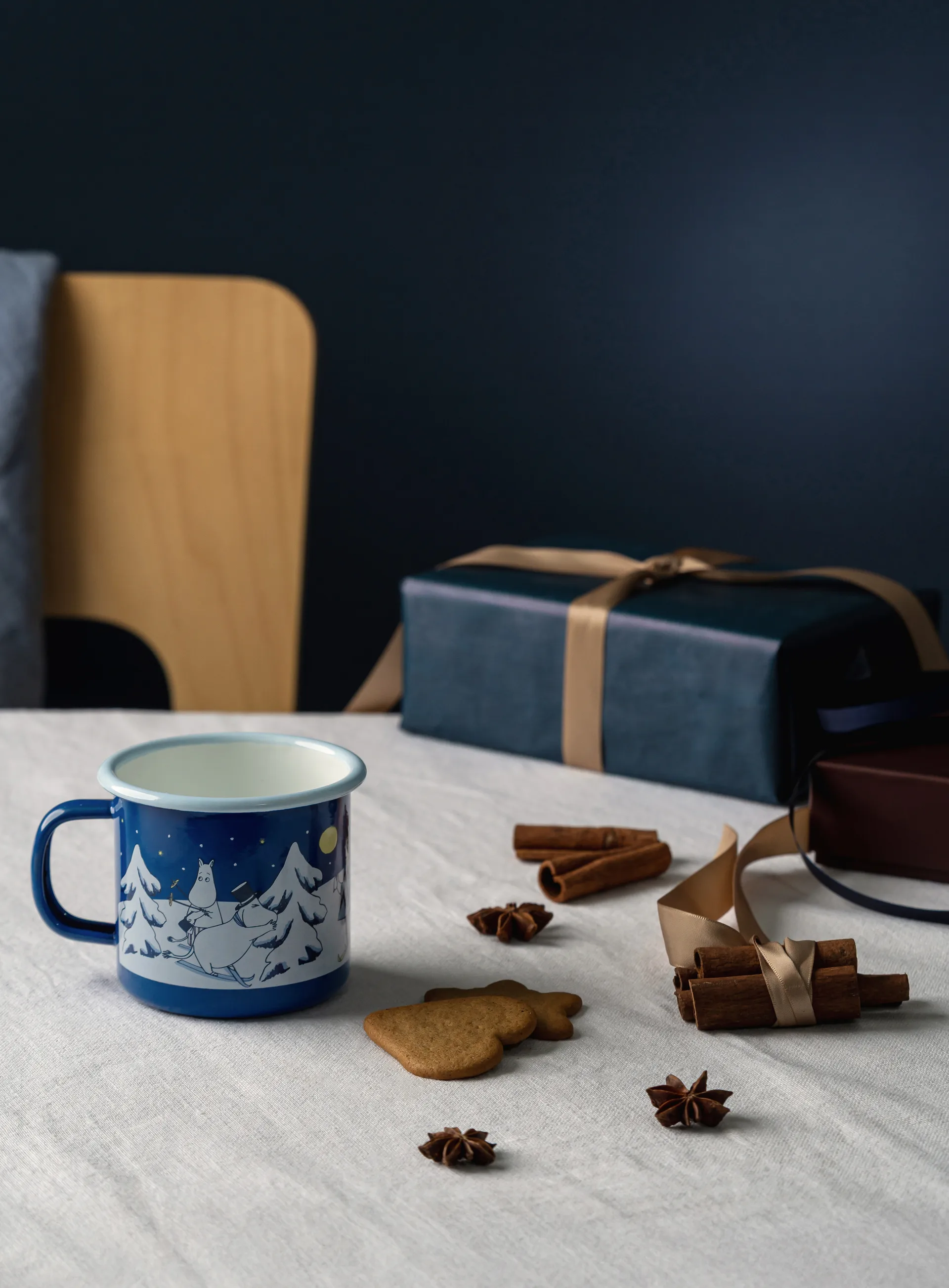 Moomin enamel mug 37 cl, Starry night Muurla