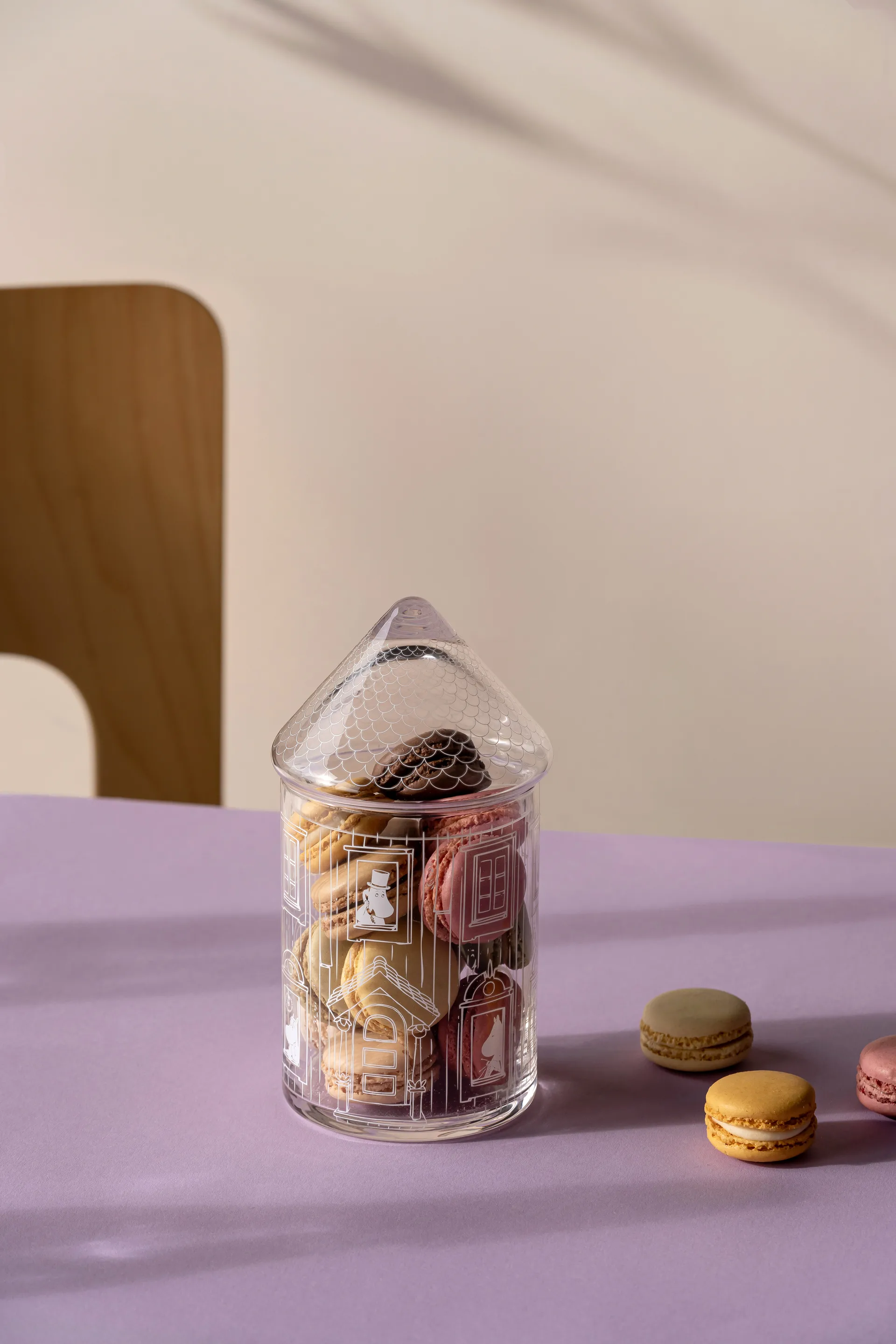 Moomin glass jar Ø9x18.5 cm, Moominhouse Muurla