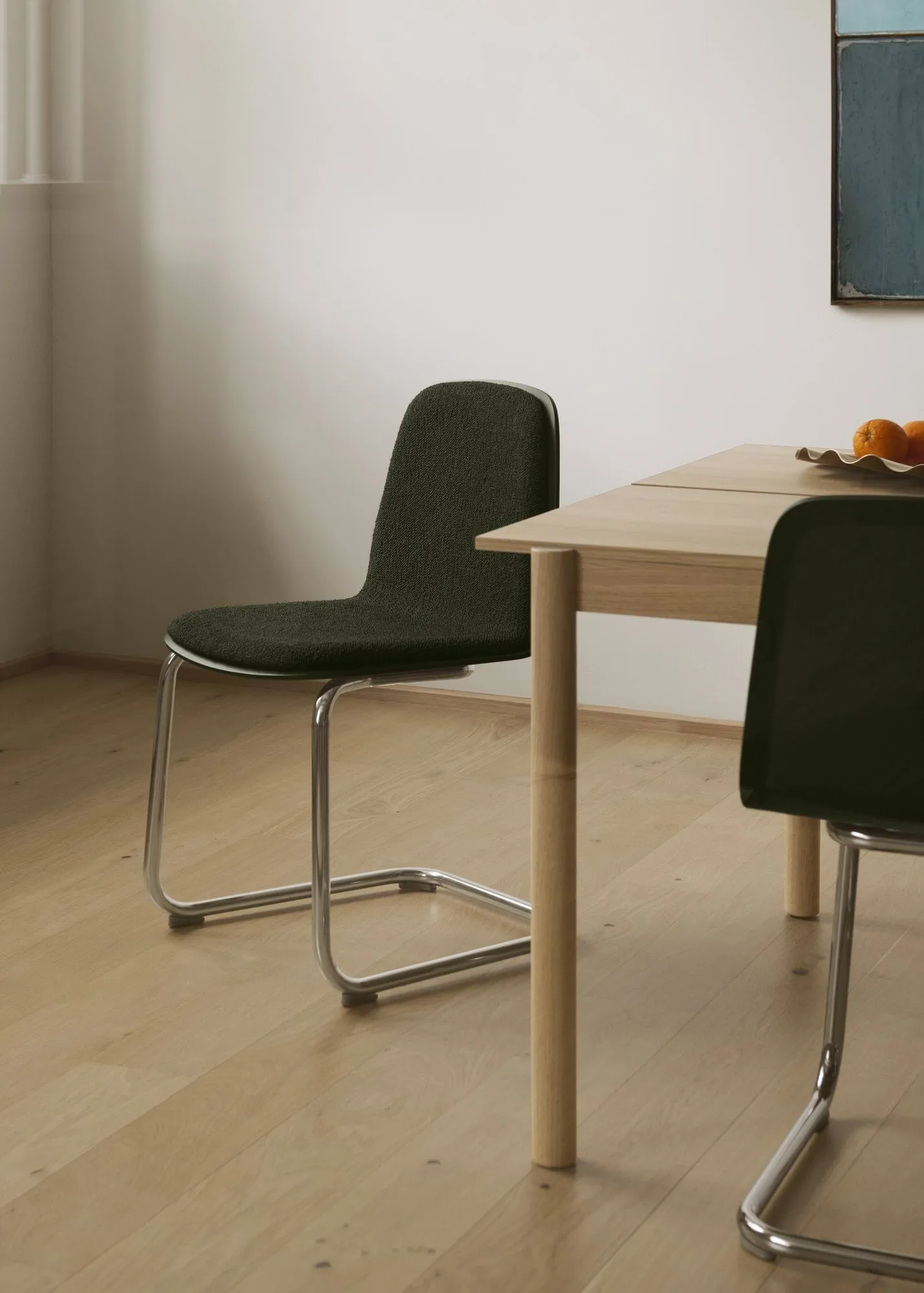 Brink Chair Cantilever Base chair, Oak-chrome Muuto