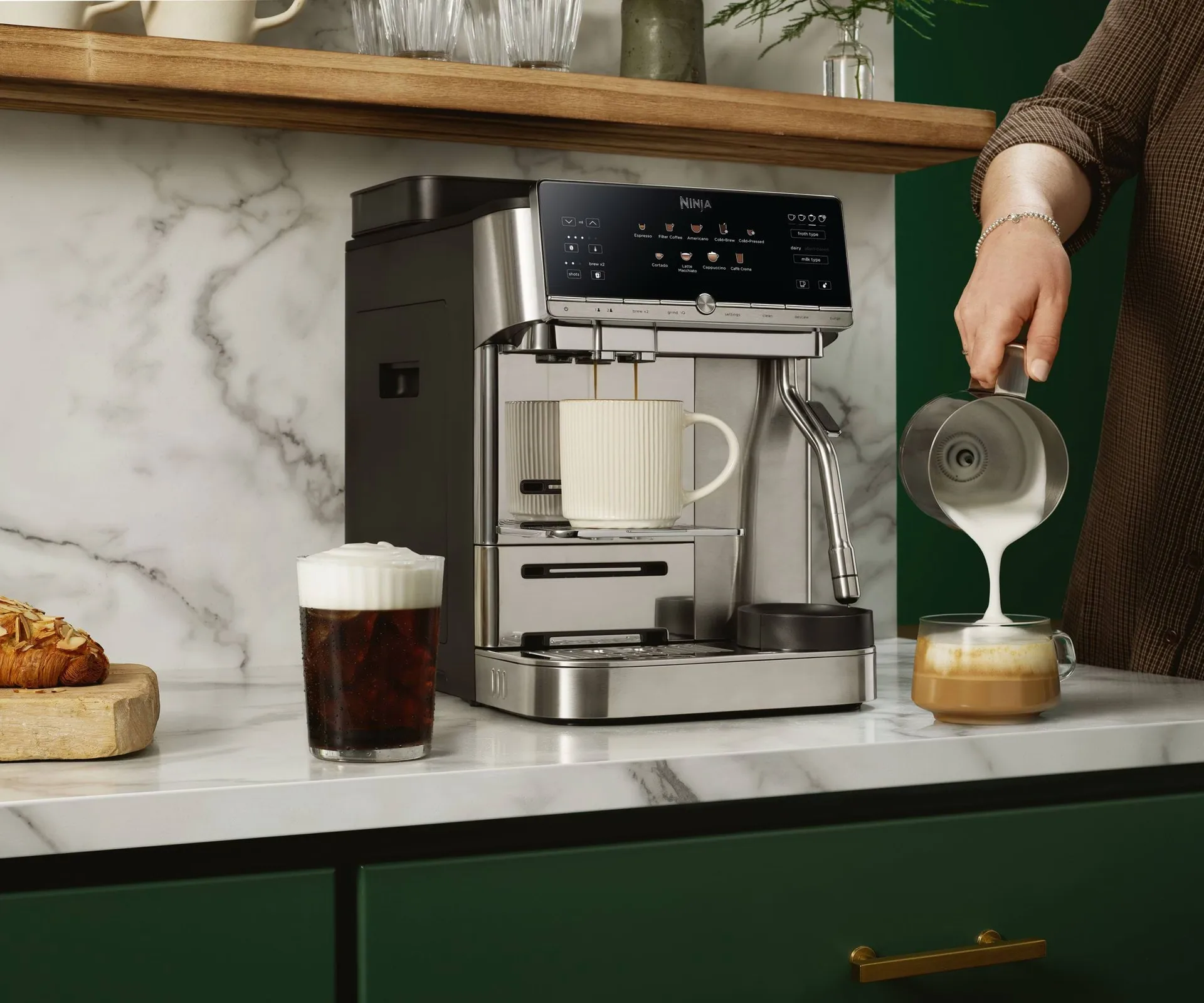 Ninja AutoBarista automatic espresso machine, Black Ninja