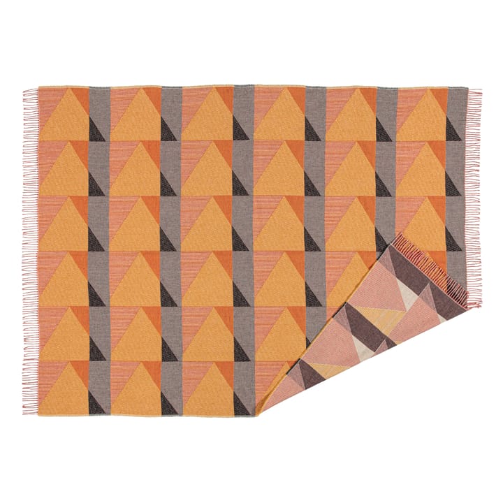 Metric cotton throw, pink NJRD