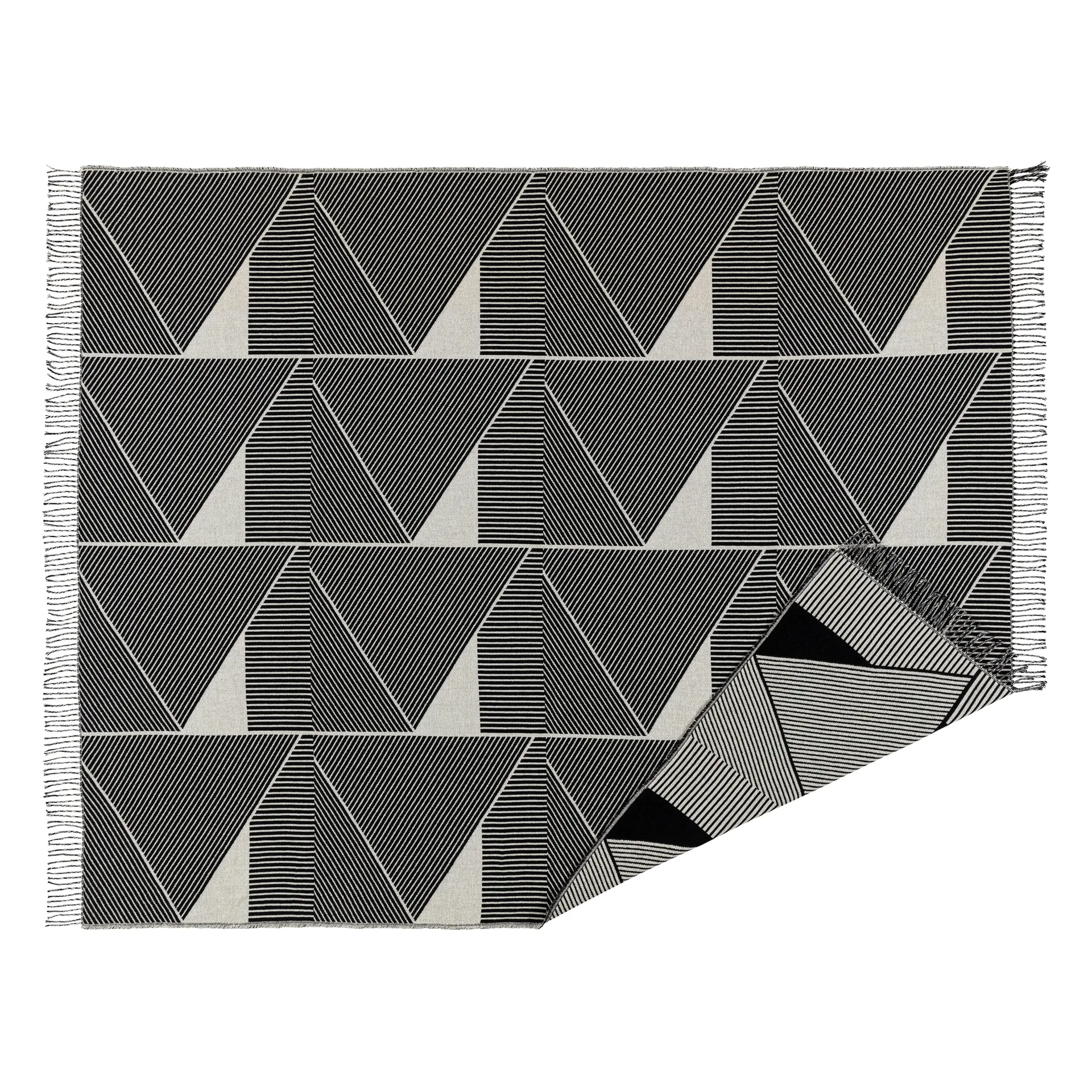 Metric focus cotton throw, black NJRD