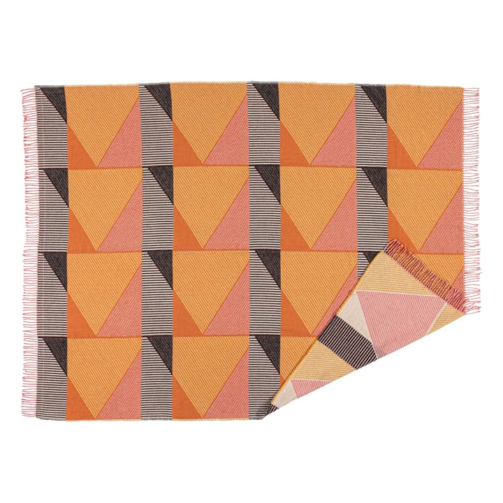 Metric focus No. 1 cotton throw, pink NJRD