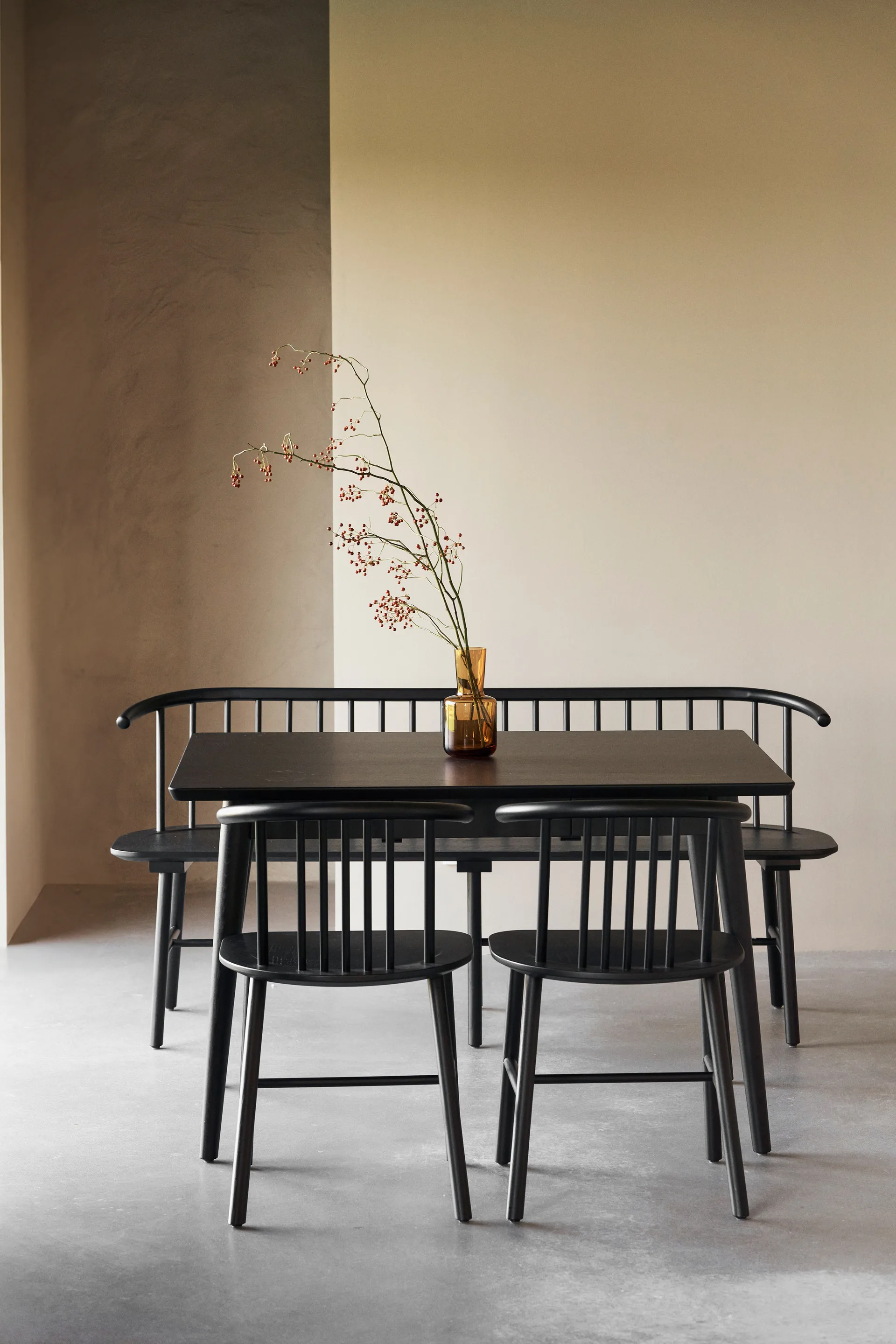 VIOR dining table 90x120 cm, Black lacquered oak NJRD