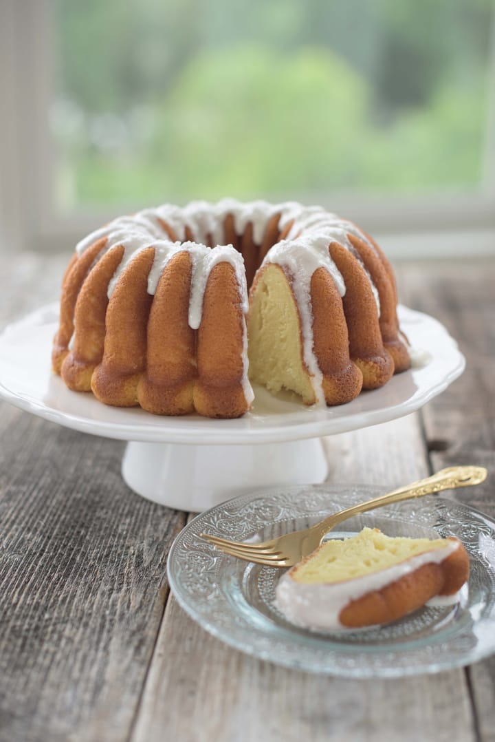 Nordic Ware Elegant party bundt baking tin, 2.4 L Nordic Ware