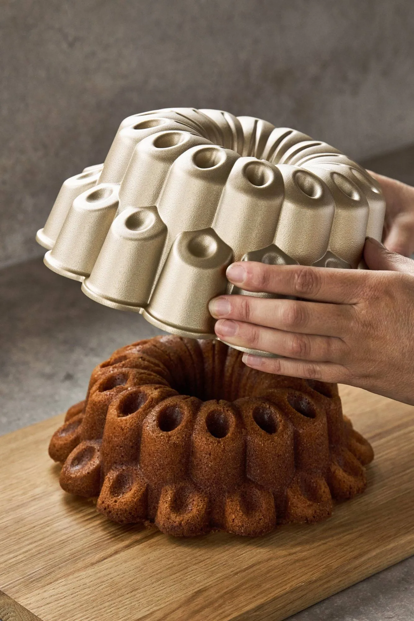 BAKE cake tin, Marigold, nonstick Nordwik