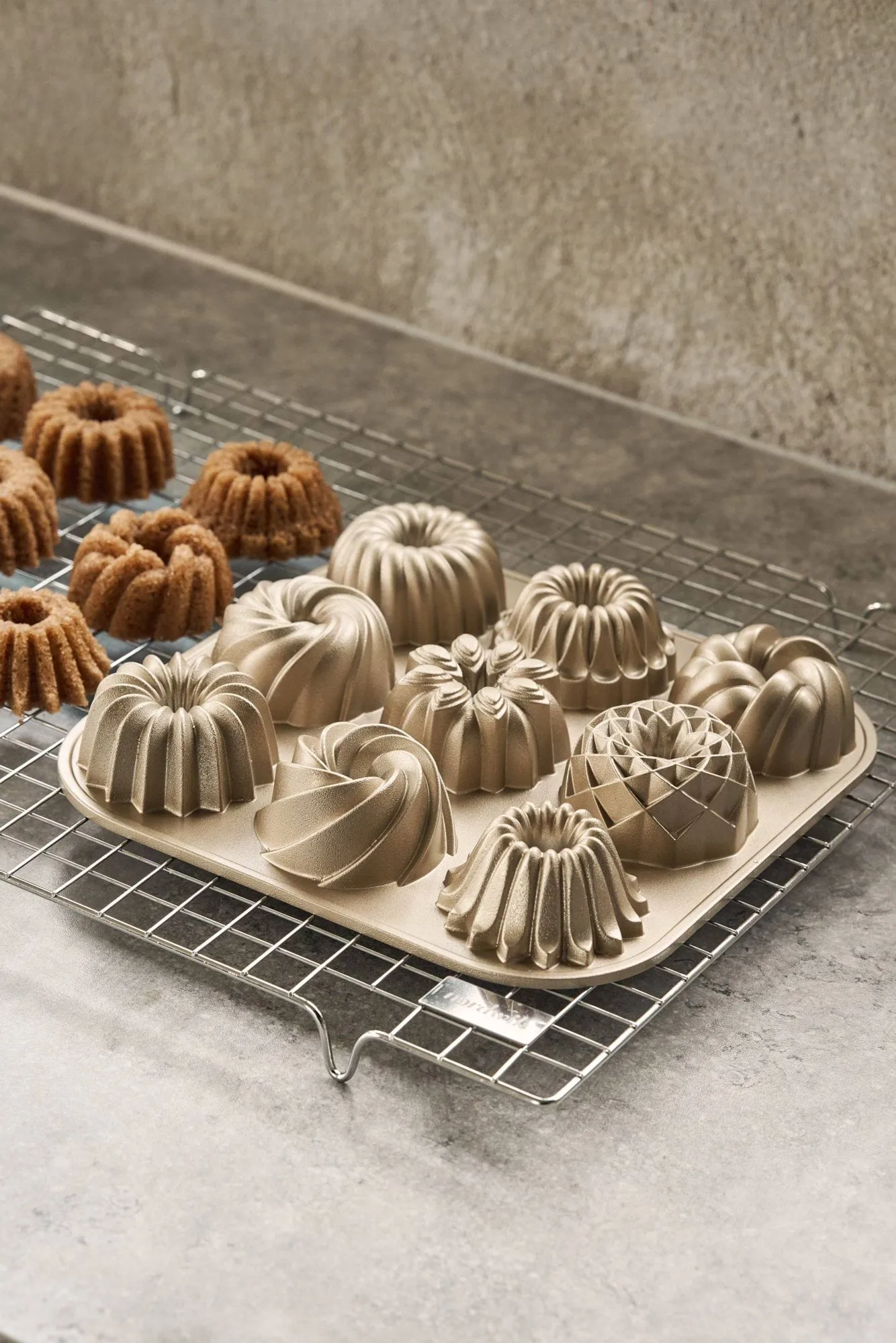 BAKE cake tin, Rosette, nonstick Nordwik