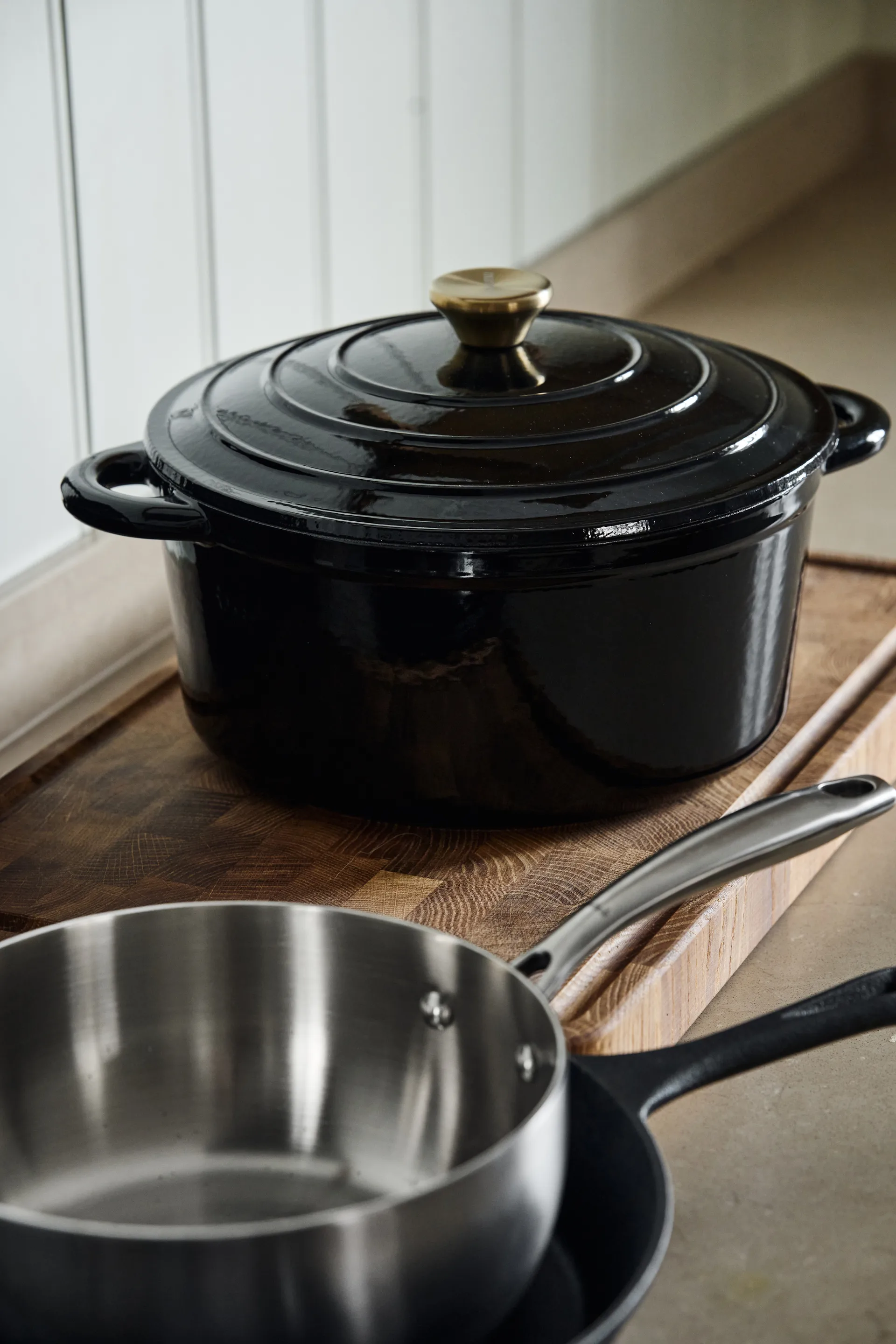 Enamelled cast iron pot 5 L, Black Nordwik
