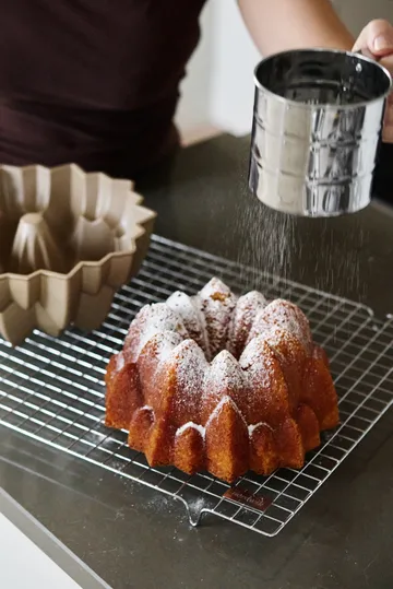 Nordwik Poppy sponge cake pan - Gold - Nordwik