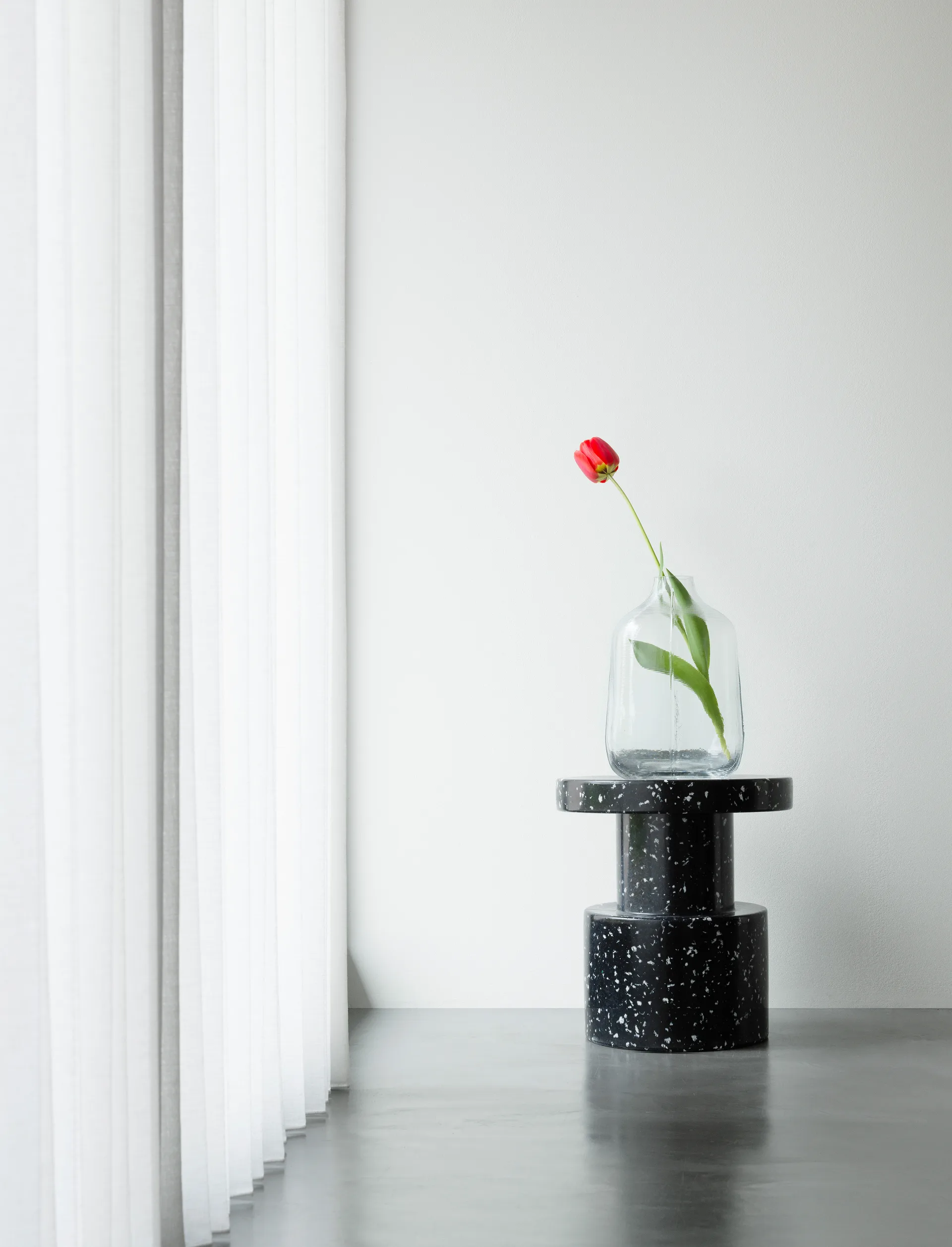 Bit round stool, Black, Ø36x42 cm Normann Copenhagen