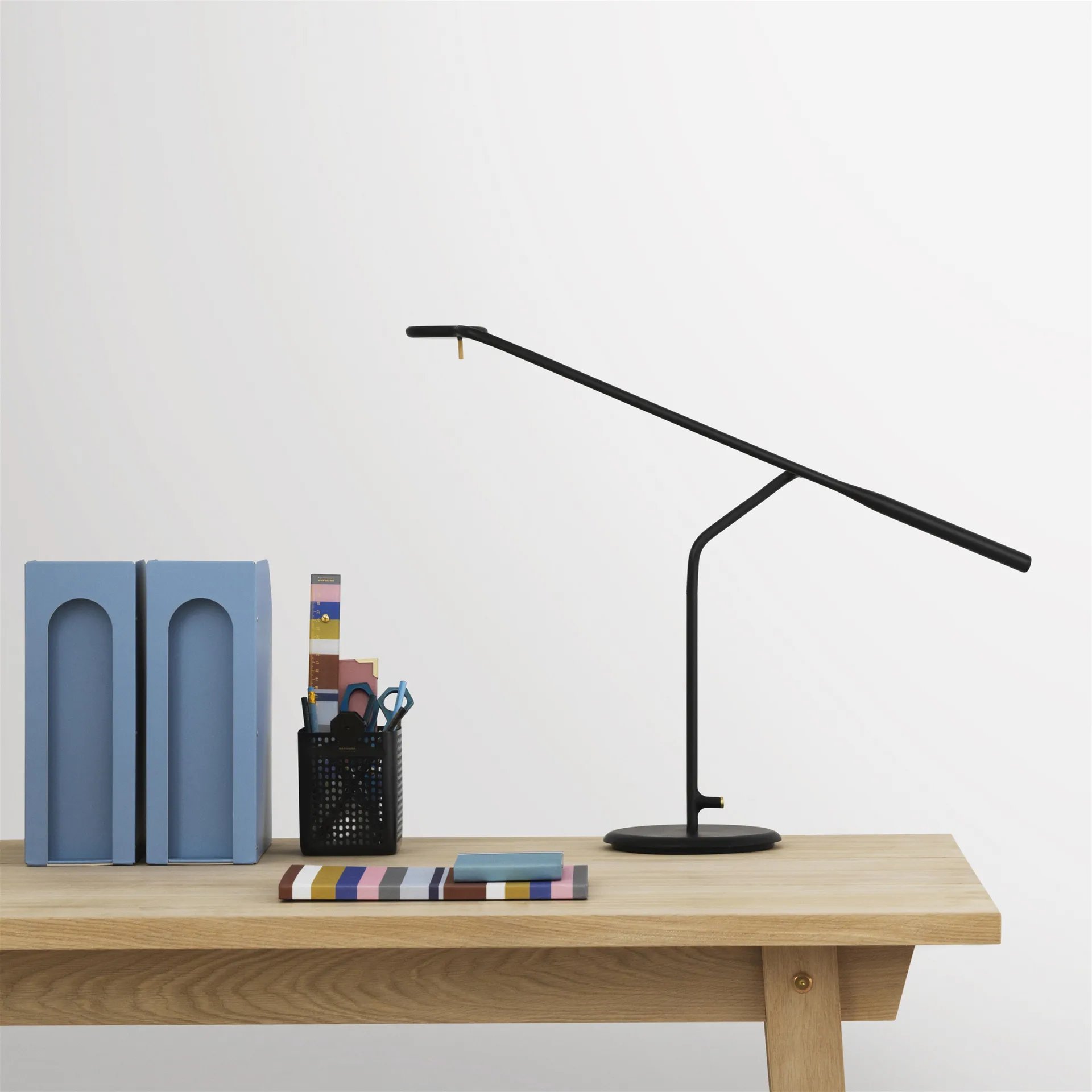 Flow table lamp, black Normann Copenhagen