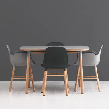 Form dining table 120x120 cm - Green. oak legs - Normann Copenhagen