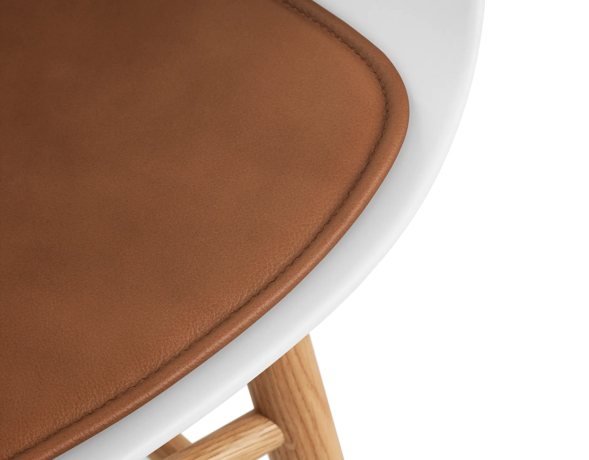 Form seat cushion in ultra leather, Brandy 41574 Normann Copenhagen