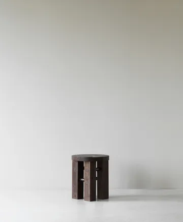 Fyr round stool 45 cm - Dark brown, Ø40x45 cm - Normann Copenhagen