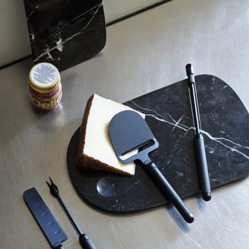 Pebble cutting board marble - large - Normann Copenhagen