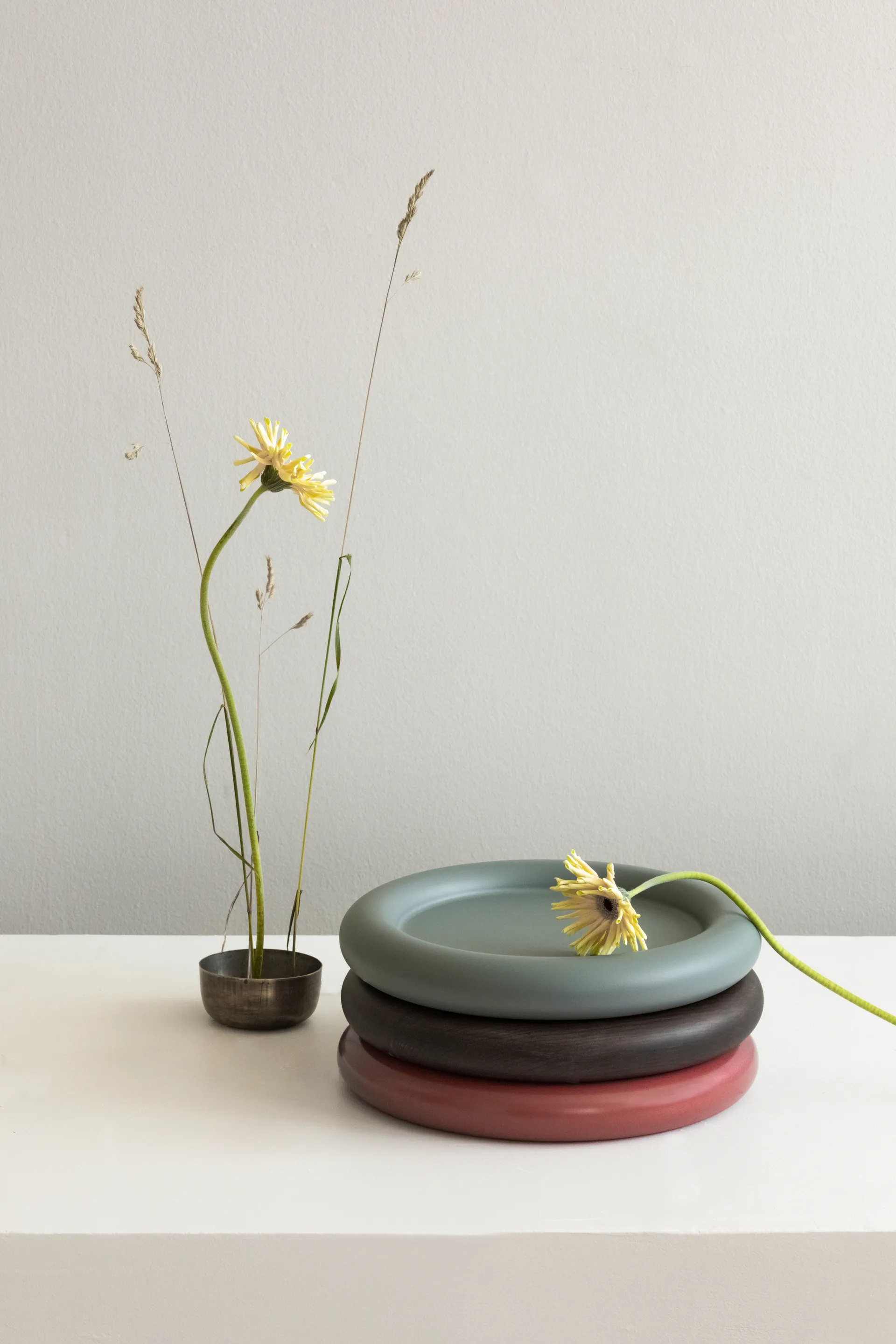 Observe tray Ø32 cm, Dusty green Northern