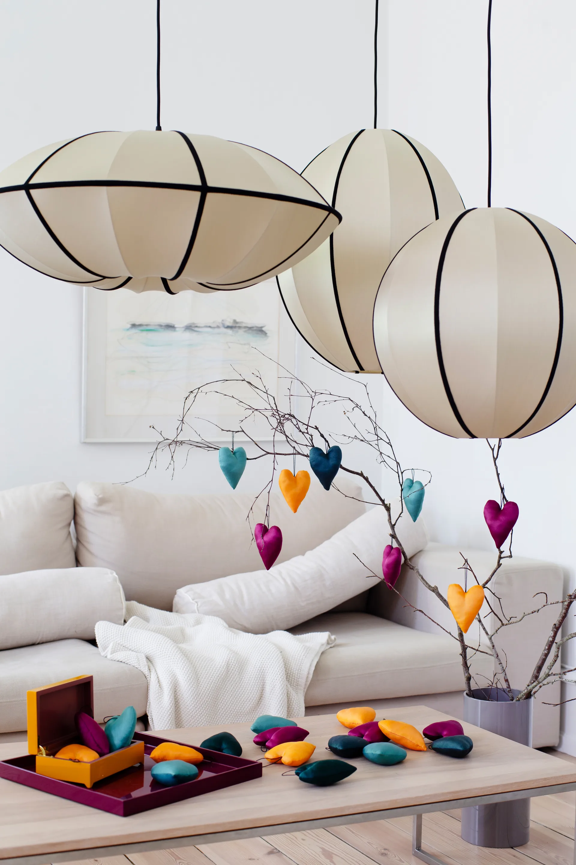 Indochina Classic Round XL lampshade, Kit-black Oi Soi Oi