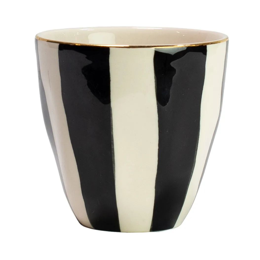 Doris mug, black and white-gold Olsson & Jensen