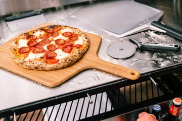 Ooni bamboo pizza peel/serving board - 16 - Ooni