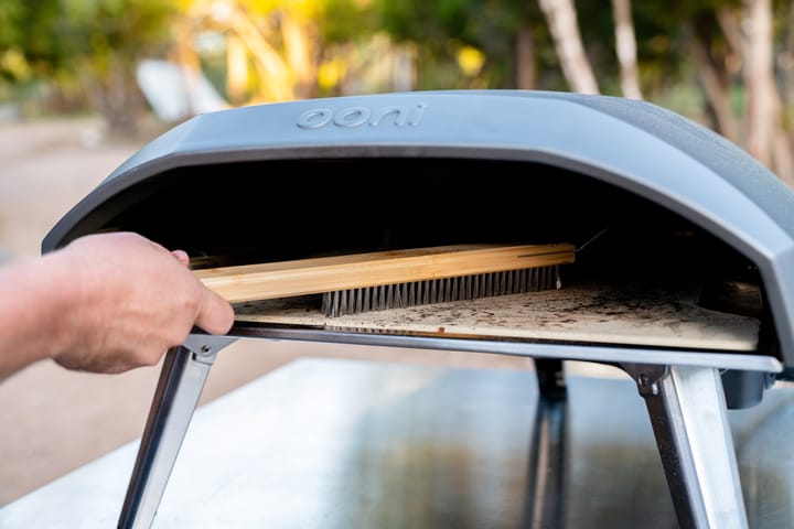 Ooni brush for pizza oven, Wood-stainless steel Ooni