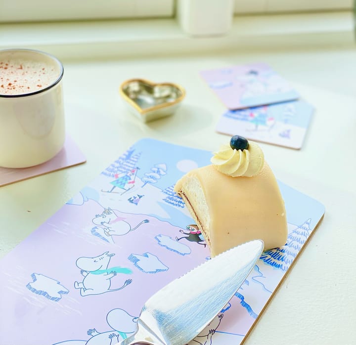 Moomin cutting board winter 2022 20x30 cm, Blue-white-pink Opto Design