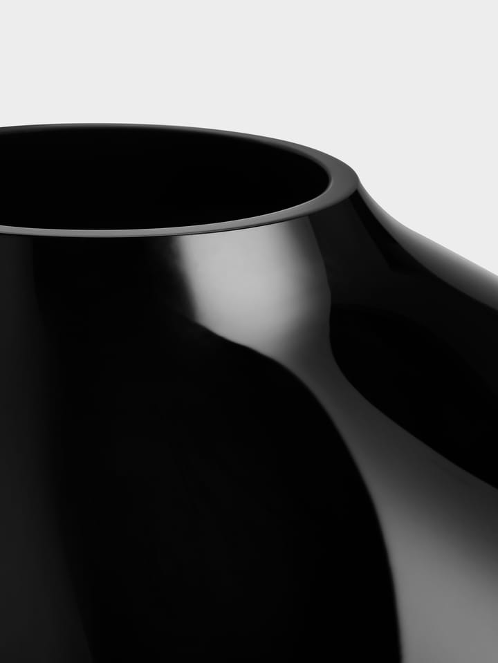 Ebon vase 240 mm, Black Orrefors