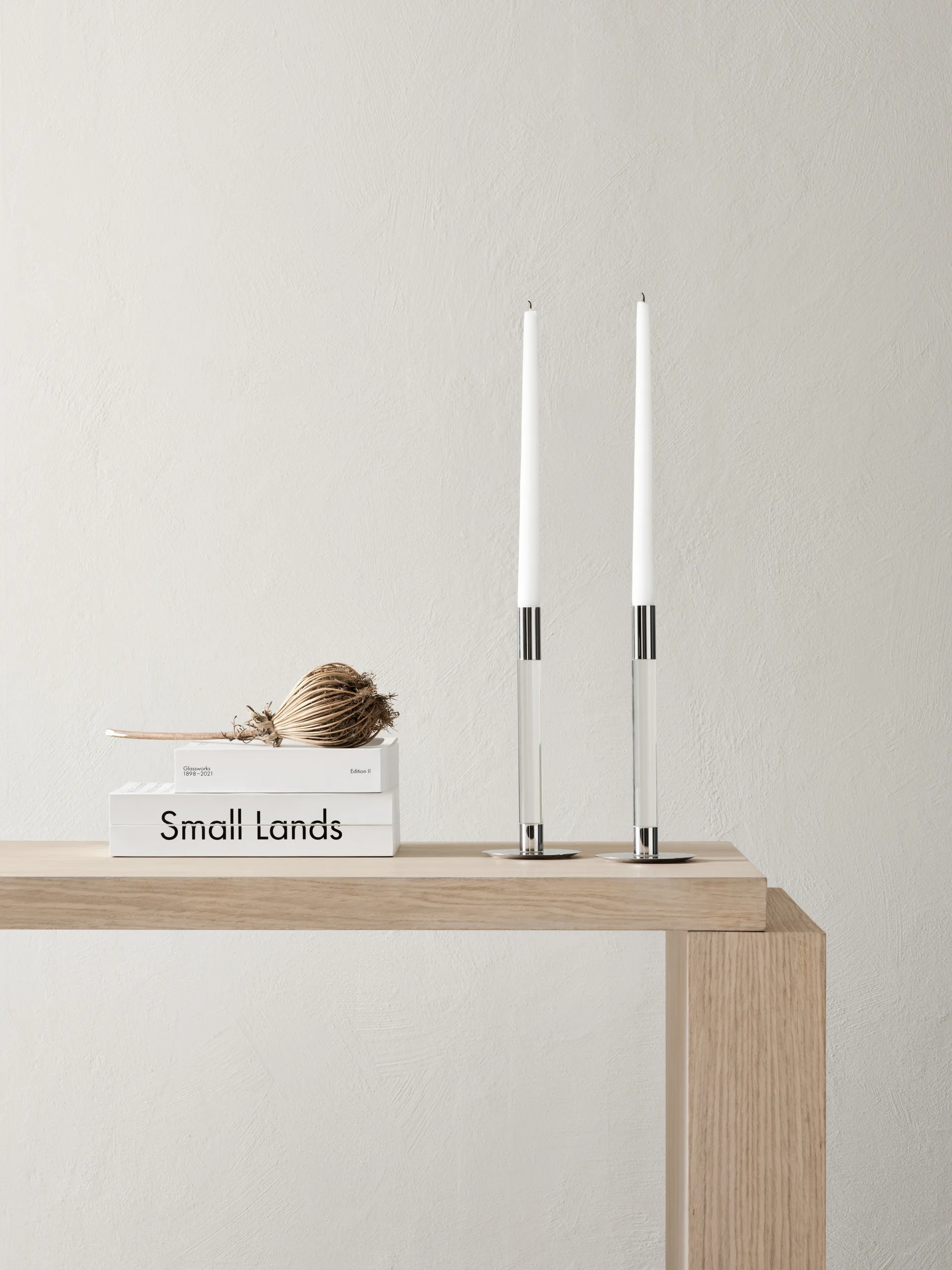 Lumiere candle stick 26.5 cm 2-pack, Clear Orrefors