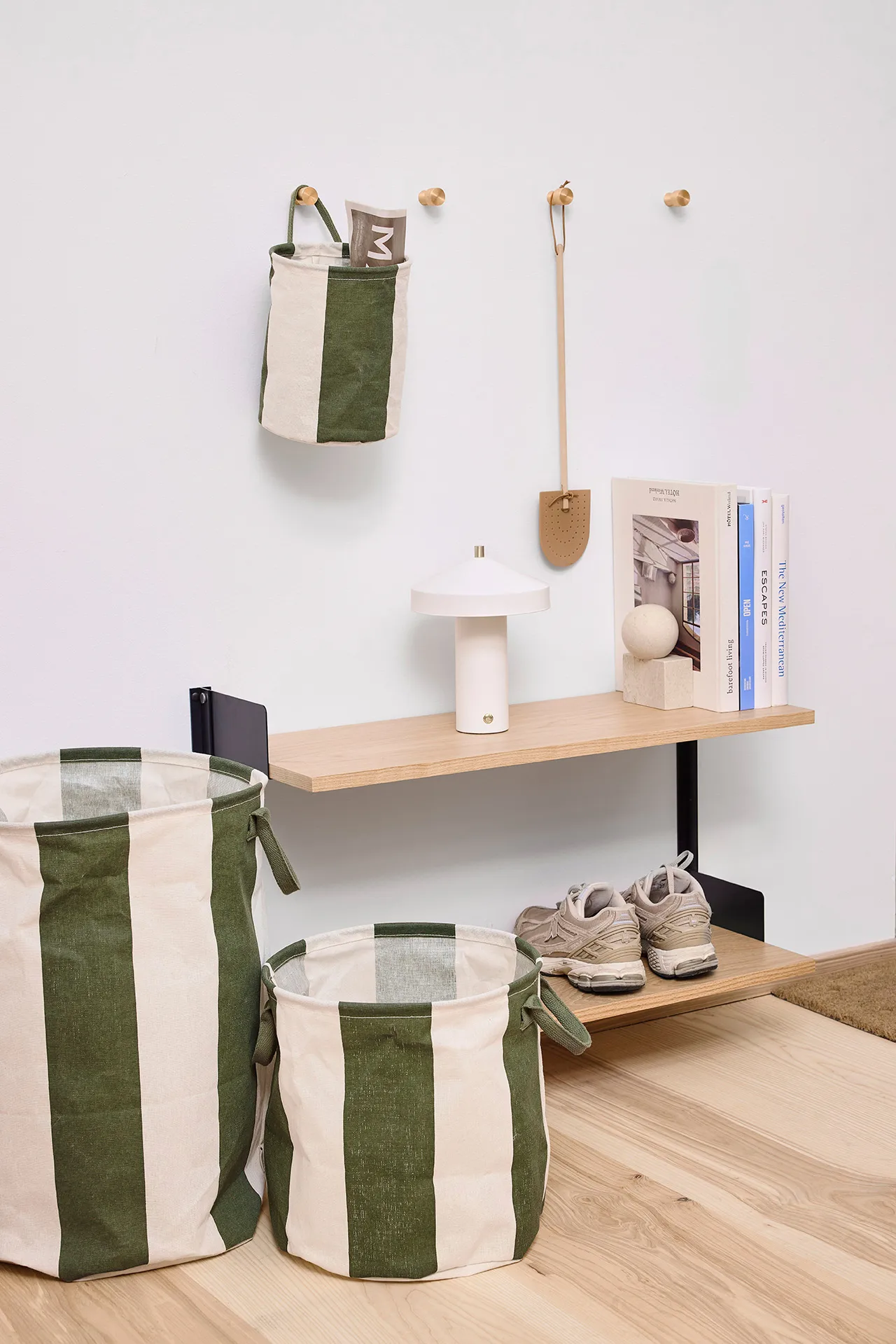 Kara storage basket large Ø38x54 cm, Dark Green OYOY