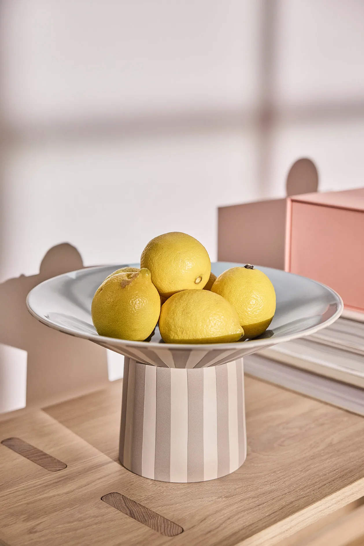 Toppu centerpiece high Ø30x17 cm, Clay-Ice blue OYOY