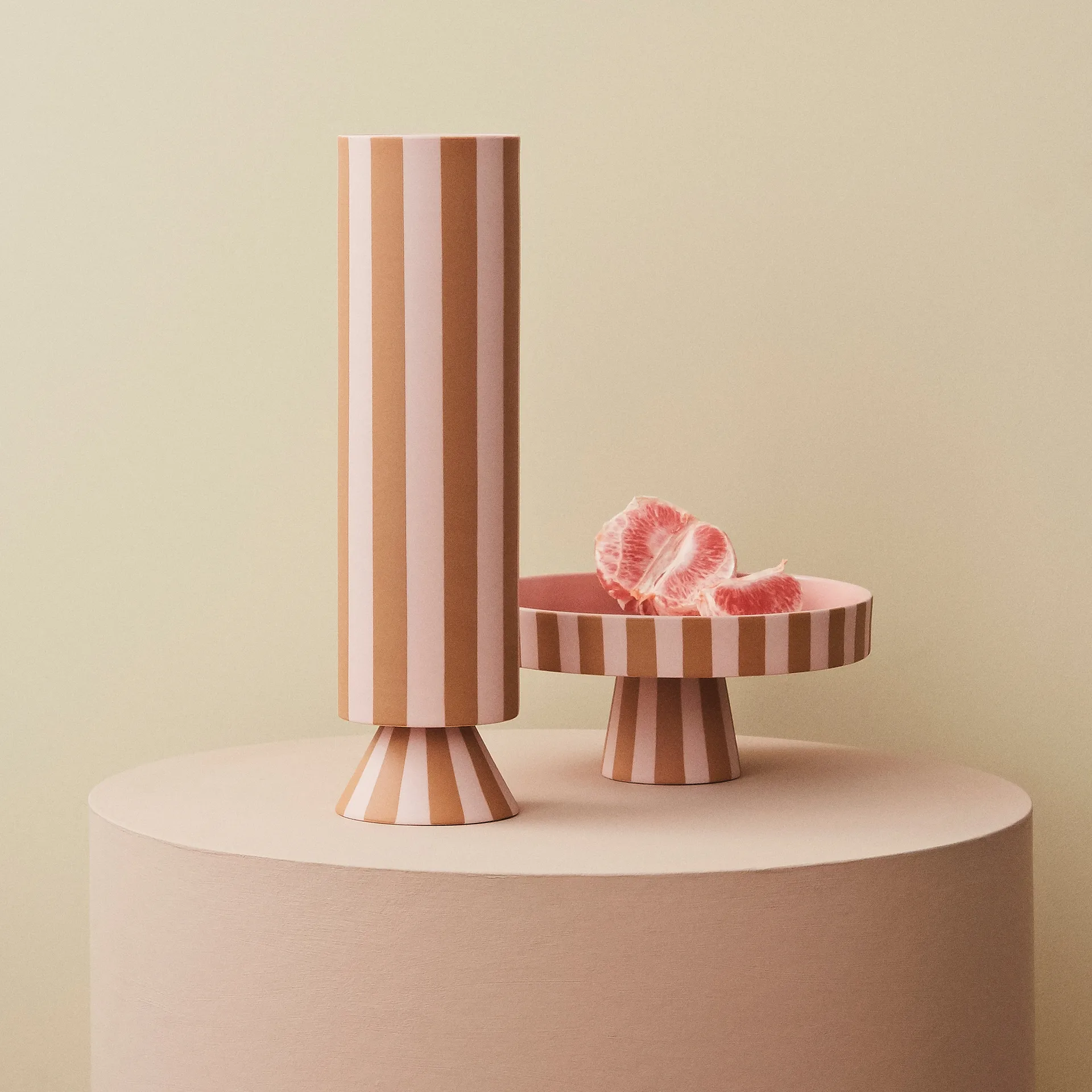 Toppu vase 31 cm, caramel OYOY