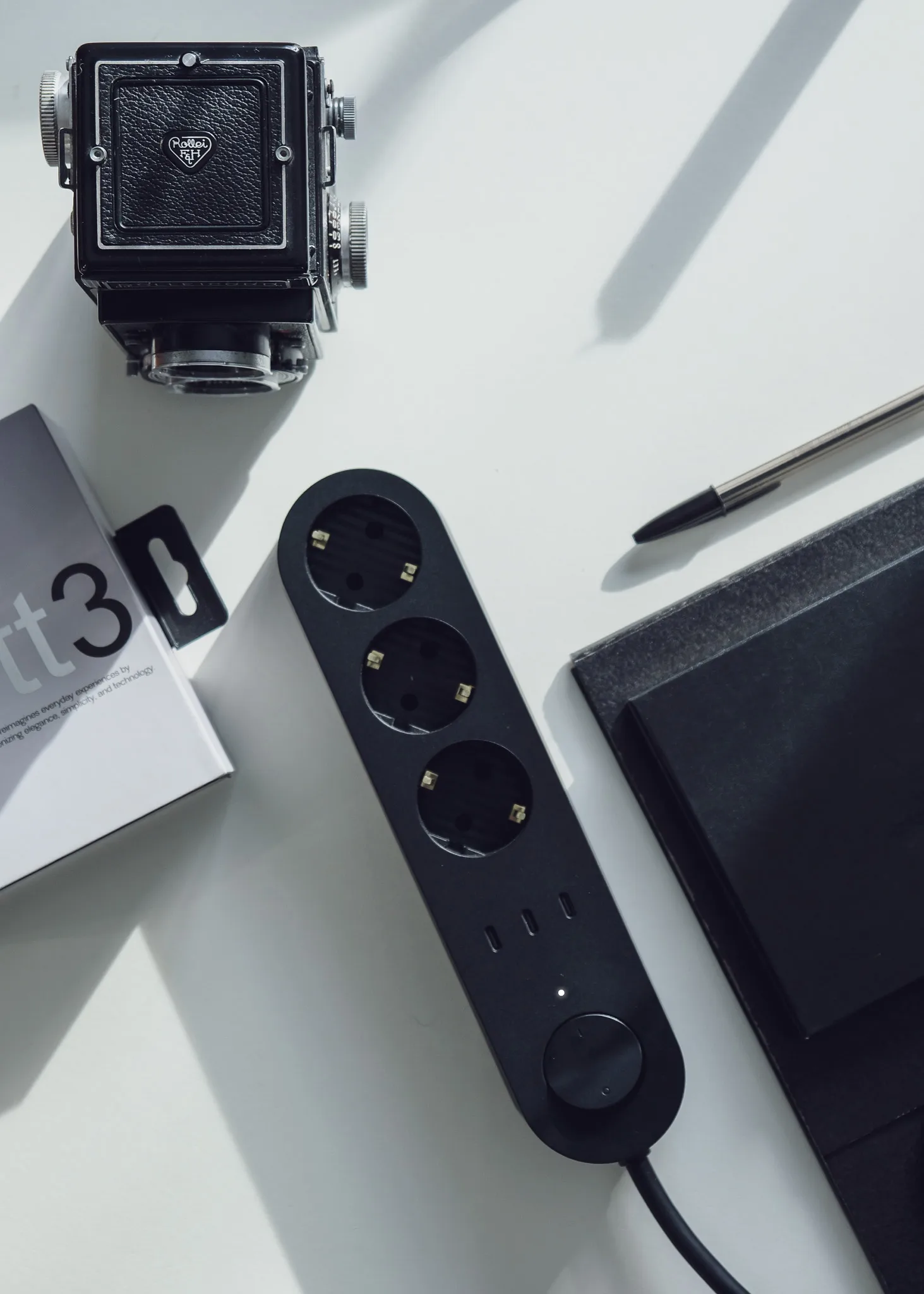 Alma Power Bar power strip, Midwinter black palett3