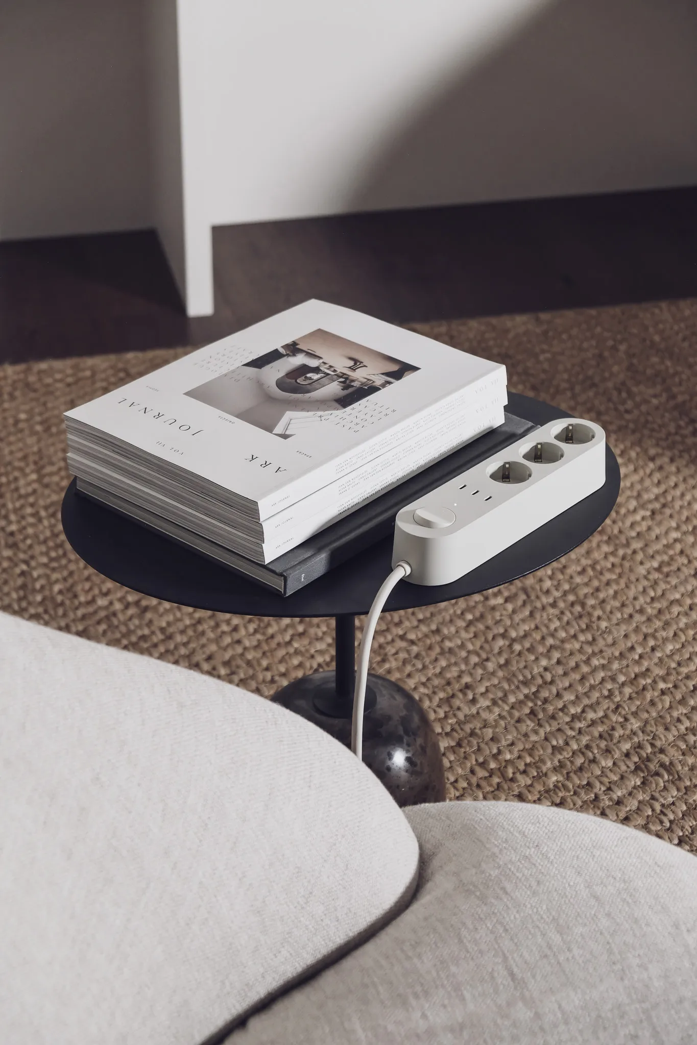 Alma Power Bar power strip, Sandhamn beige palett3