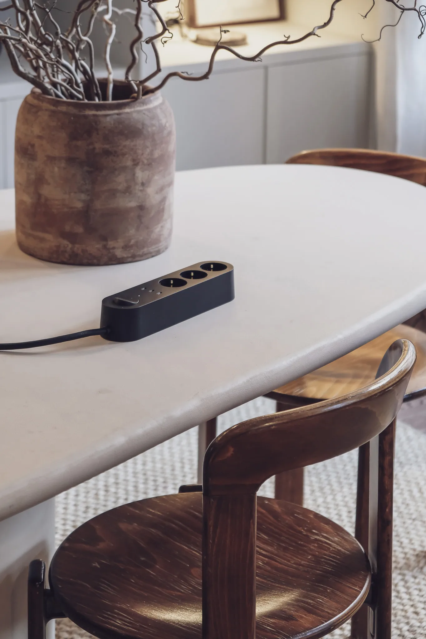Alma Power Bar power strip, Midwinter black Palette